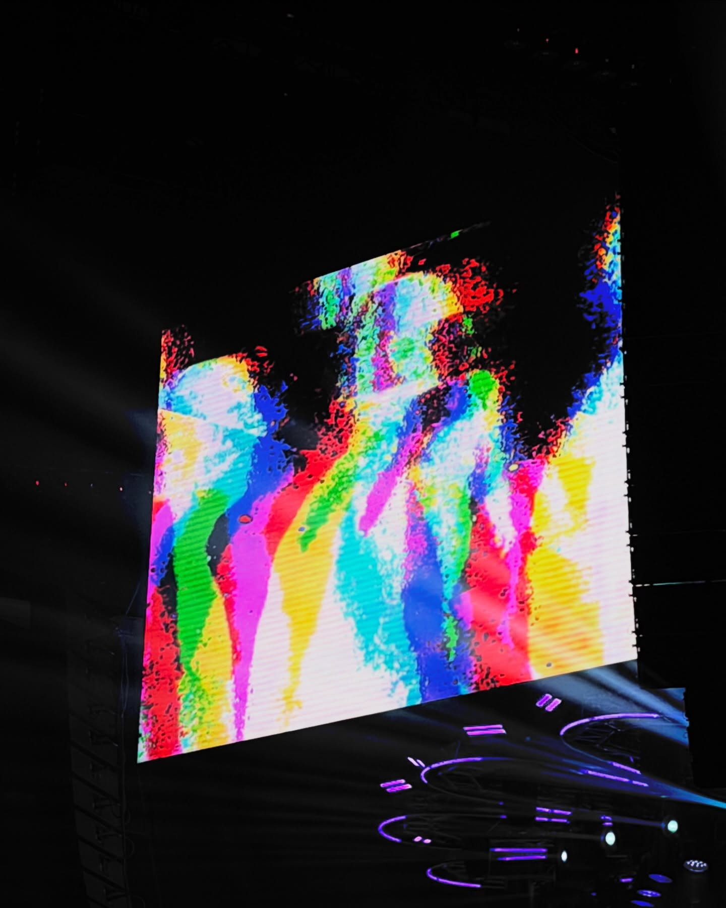 บิลลี่ - ภัทรชนน อ่อนสอาด