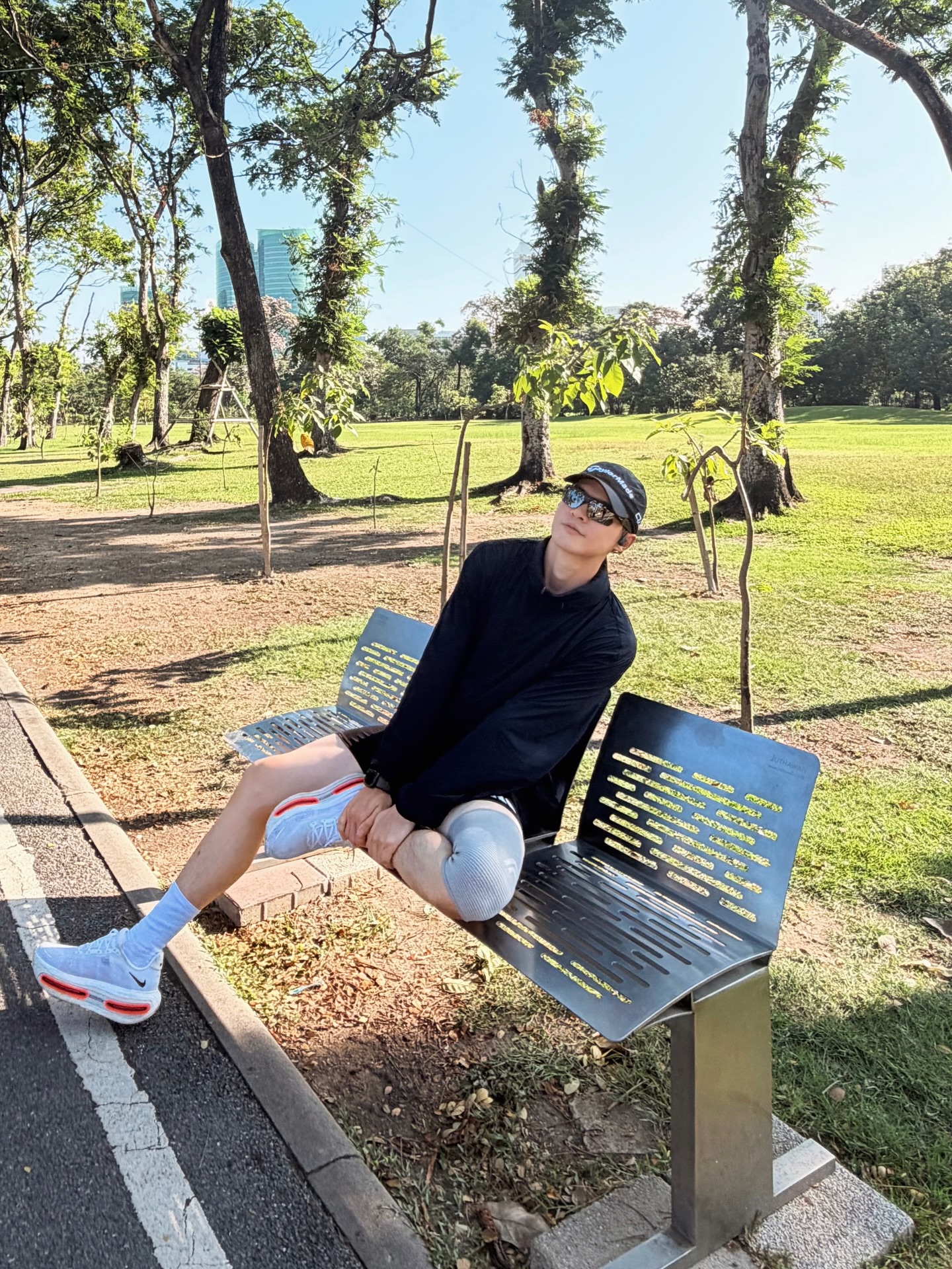 บิลลี่ - ภัทรชนน อ่อนสอาด