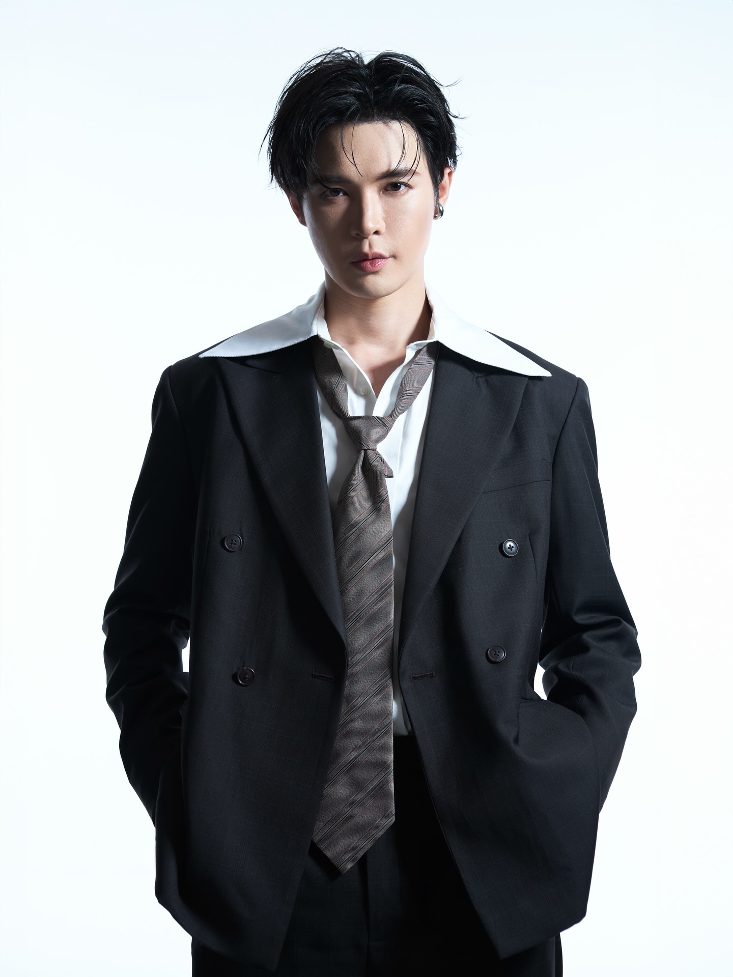 บิลลี่ - ภัทรชนน อ่อนสอาด