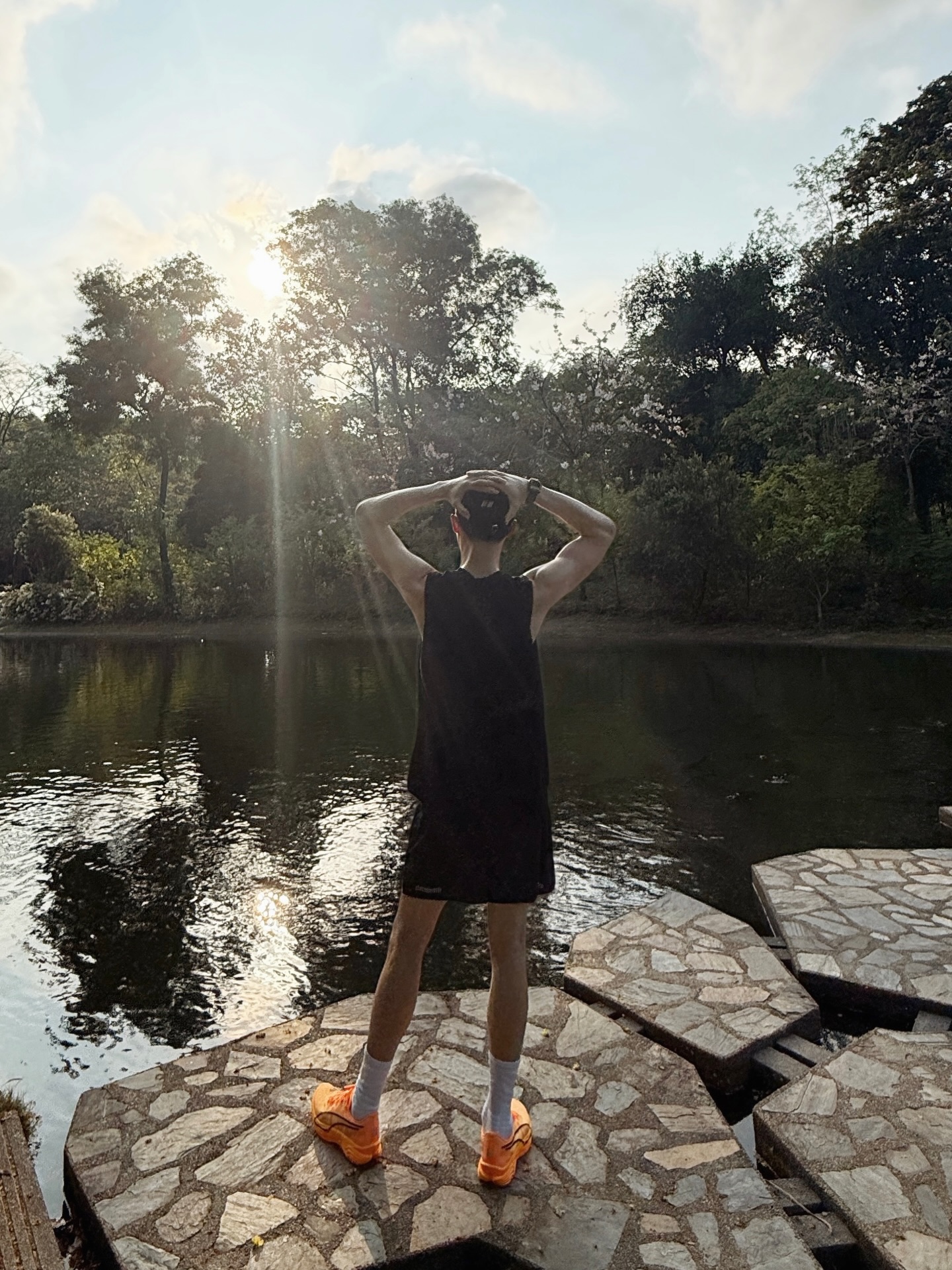 บิลลี่ - ภัทรชนน อ่อนสอาด