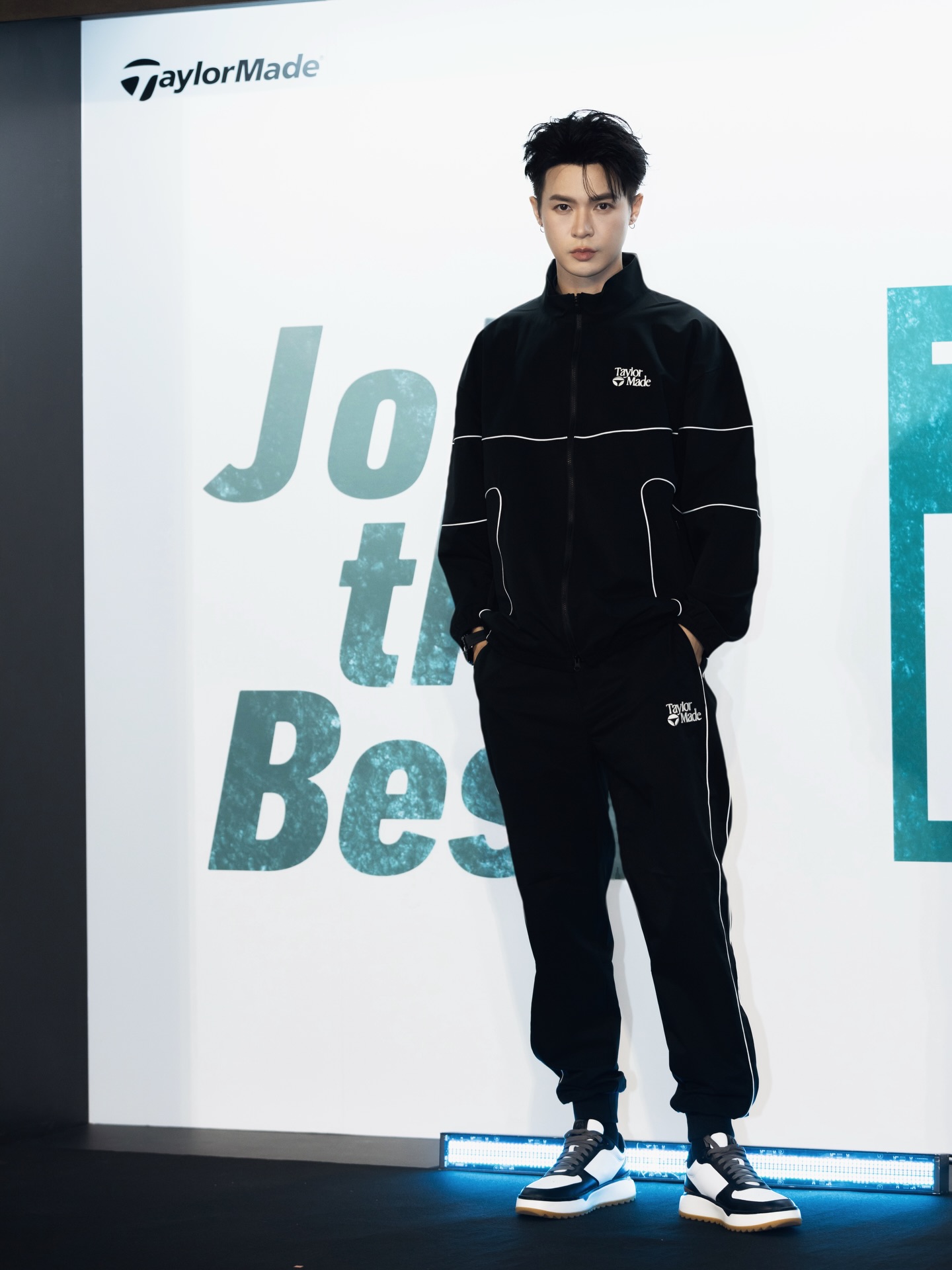 บิลลี่ - ภัทรชนน อ่อนสอาด