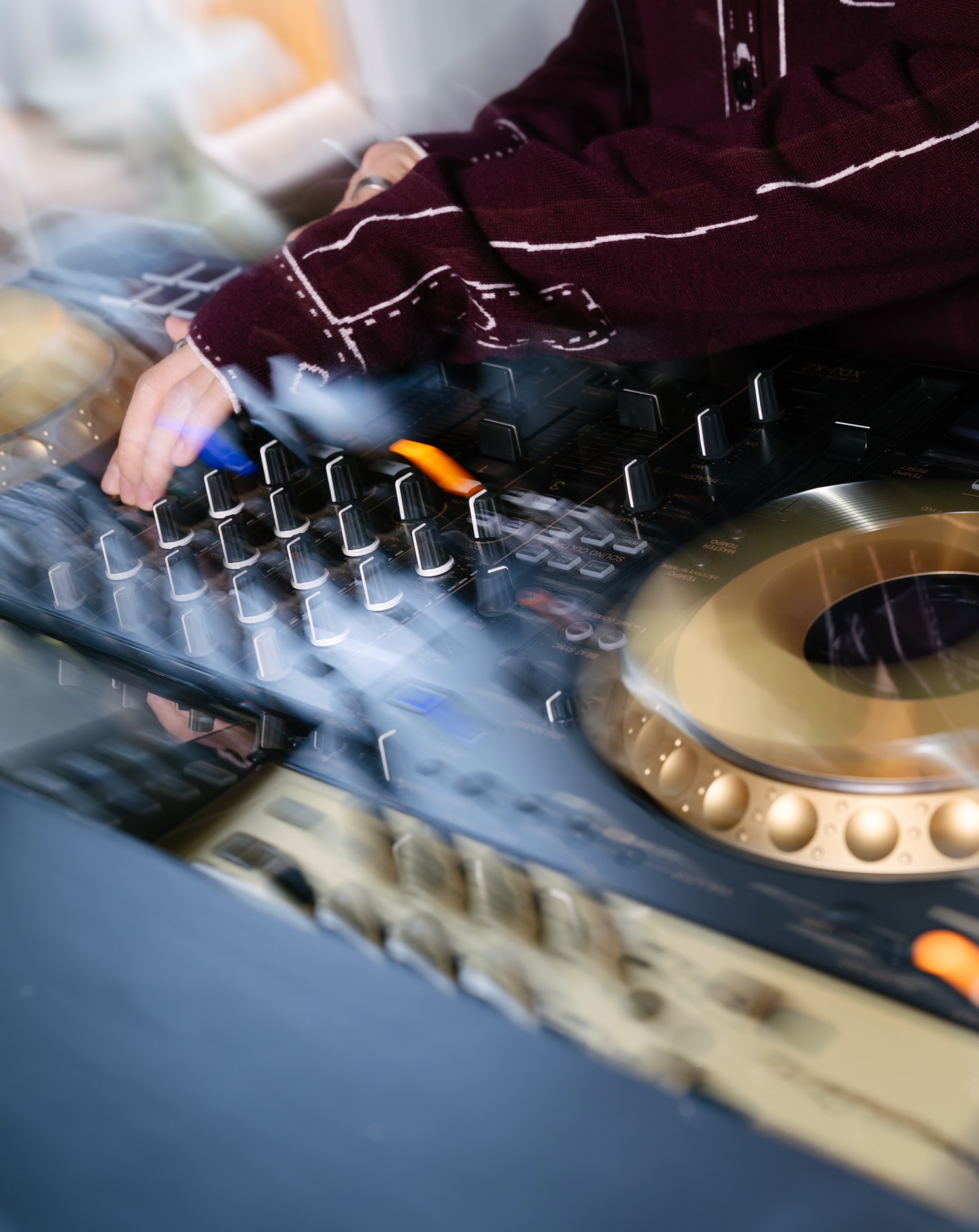 บิลลี่ - ภัทรชนน อ่อนสอาด