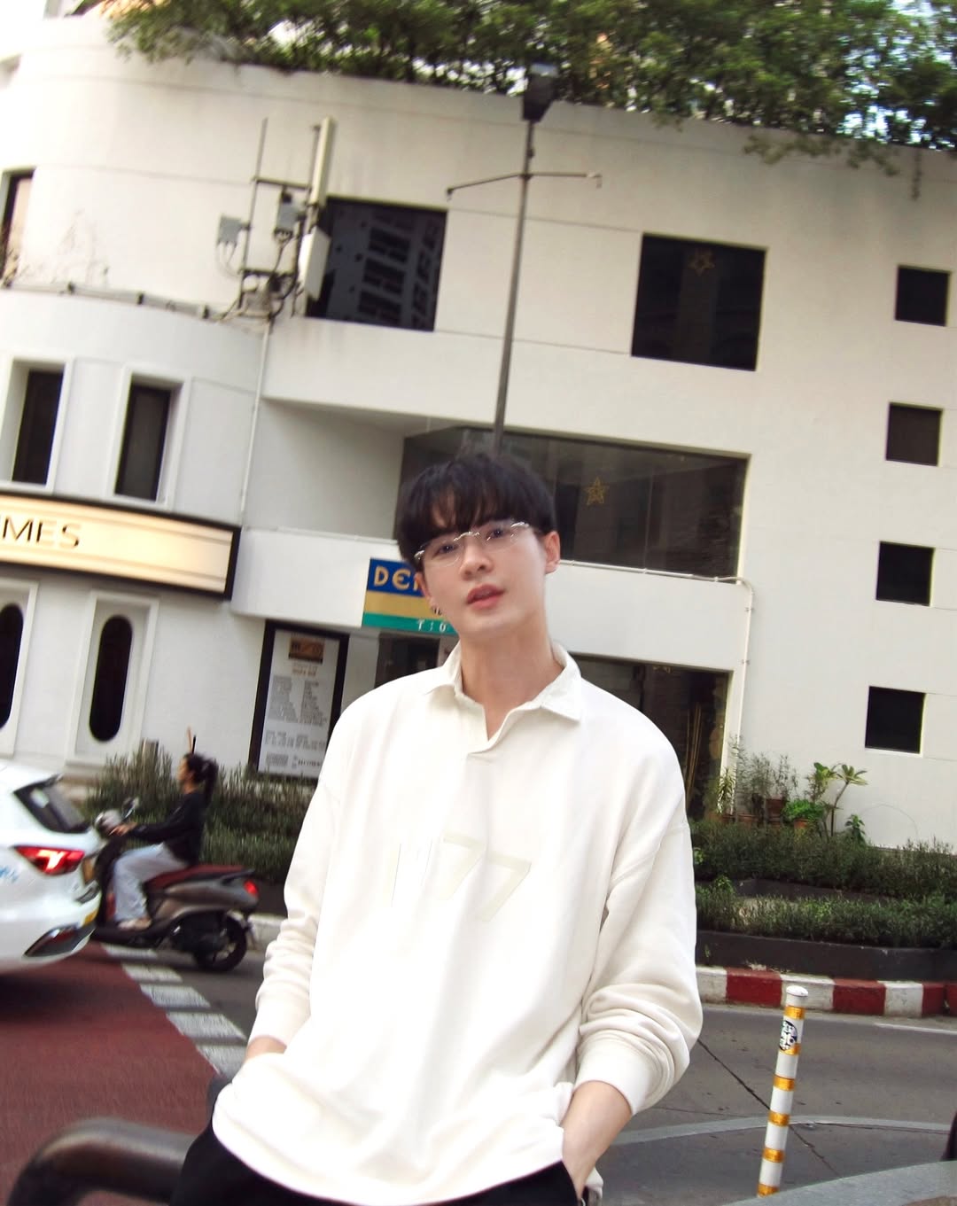 บิลลี่ - ภัทรชนน อ่อนสอาด