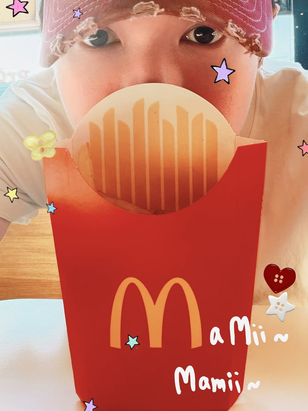 บิลลี่ - ภัทรชนน อ่อนสอาด