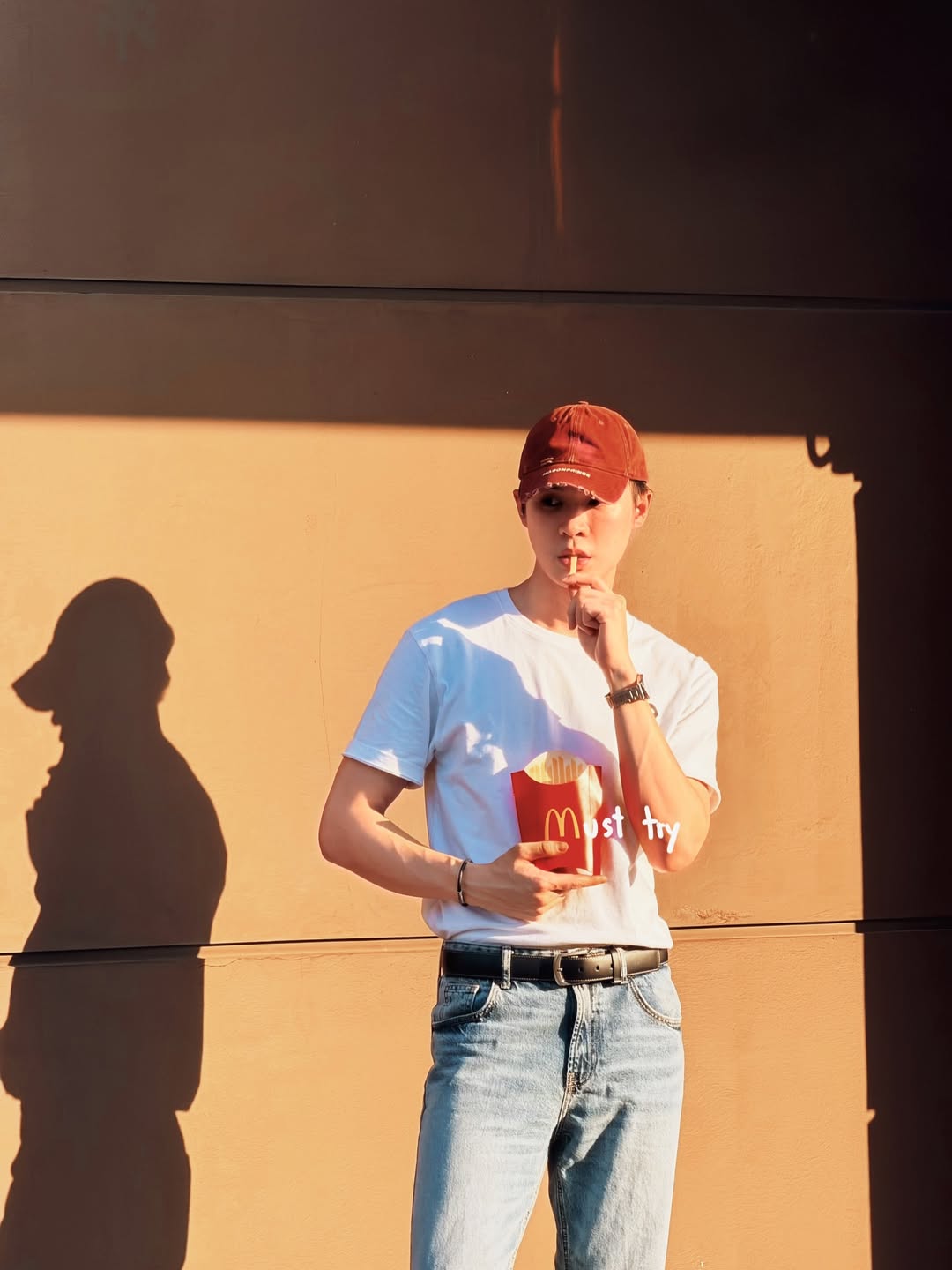 บิลลี่ - ภัทรชนน อ่อนสอาด