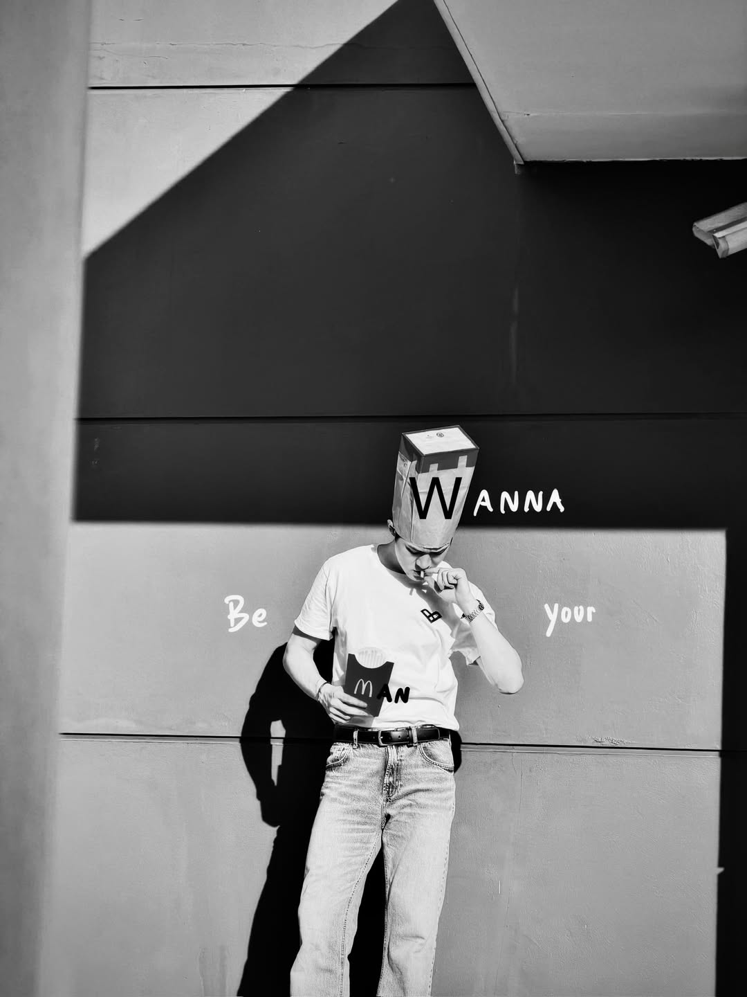 บิลลี่ - ภัทรชนน อ่อนสอาด