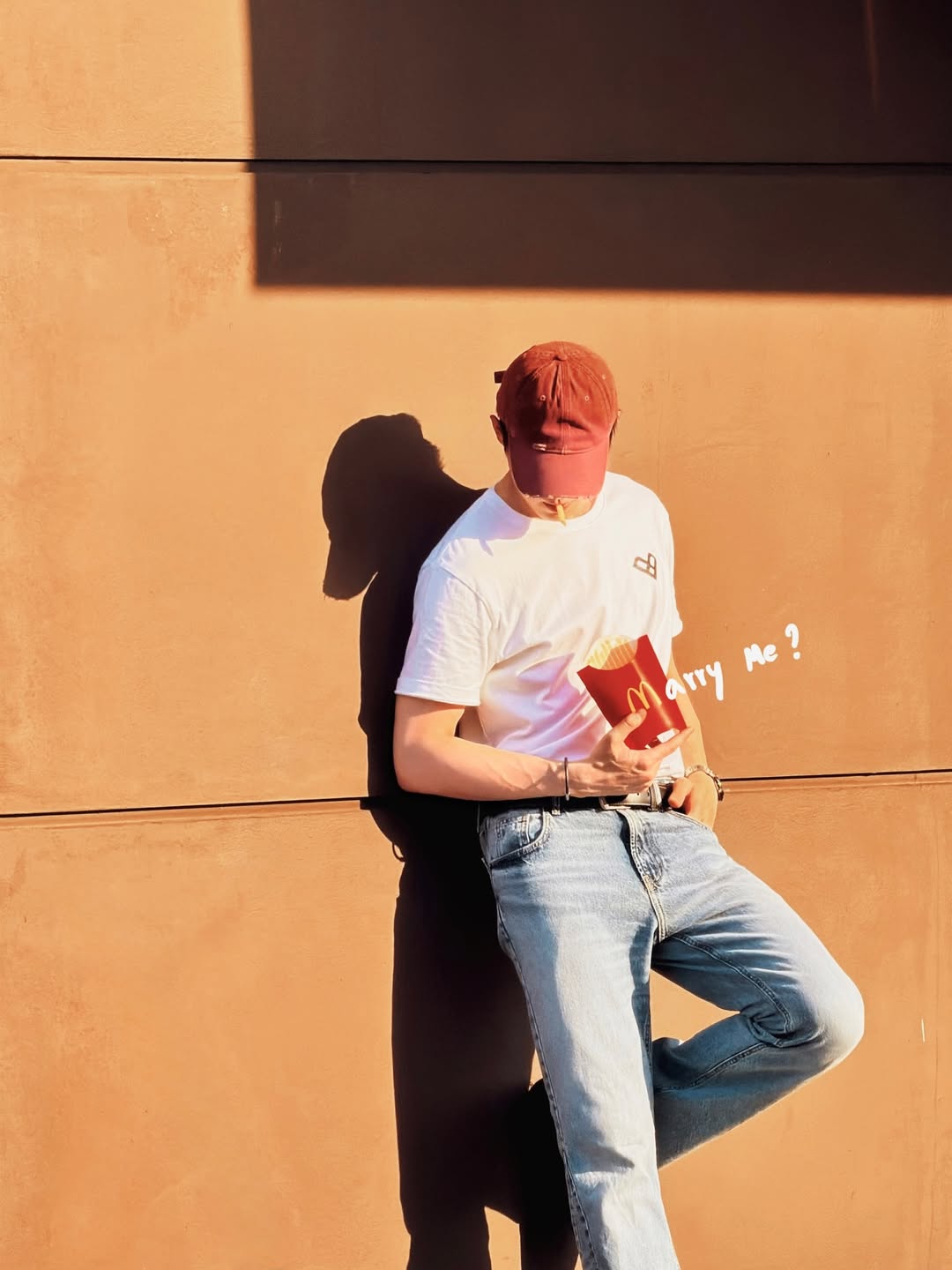 บิลลี่ - ภัทรชนน อ่อนสอาด