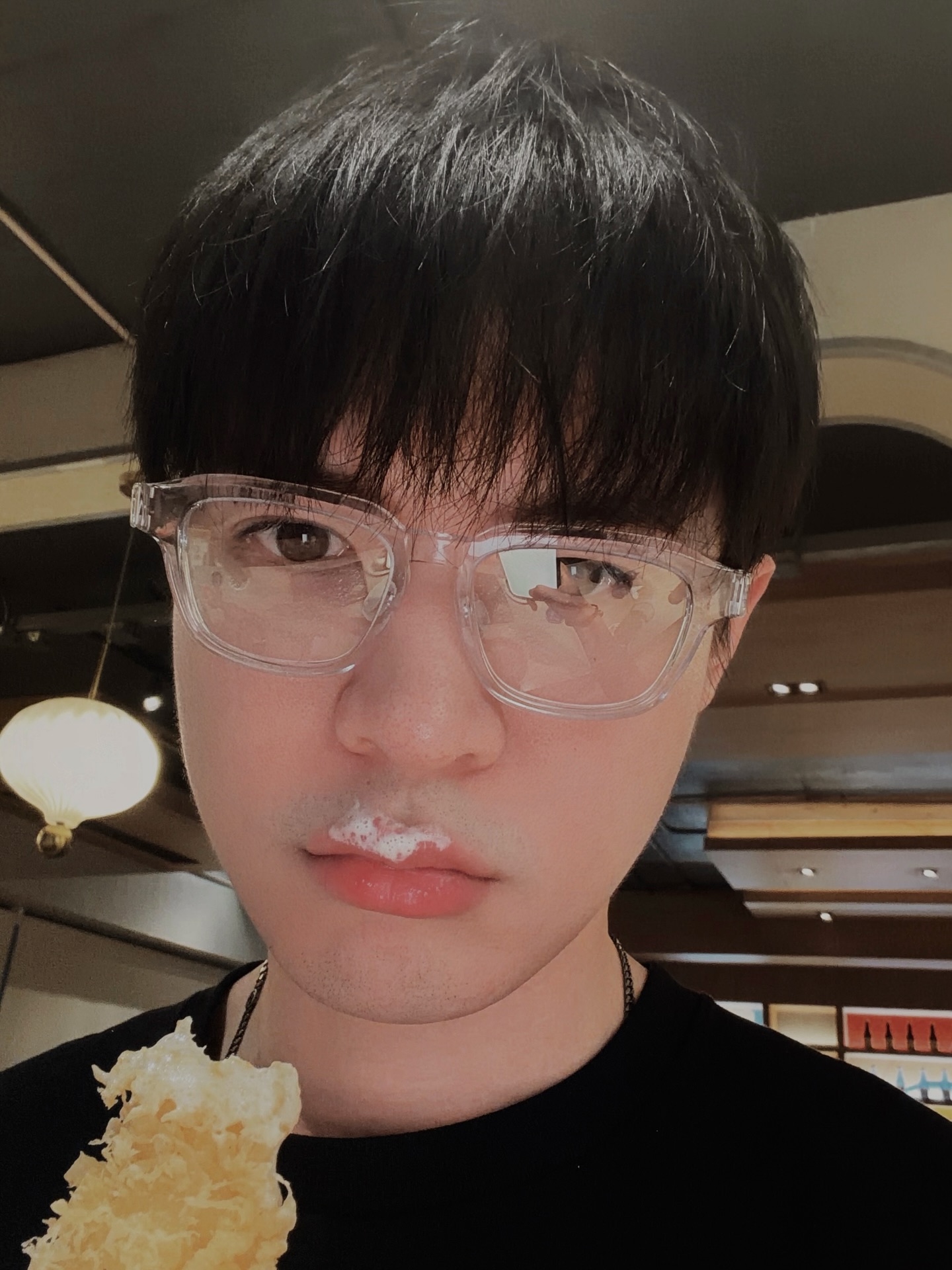 บิลลี่ - ภัทรชนน อ่อนสอาด