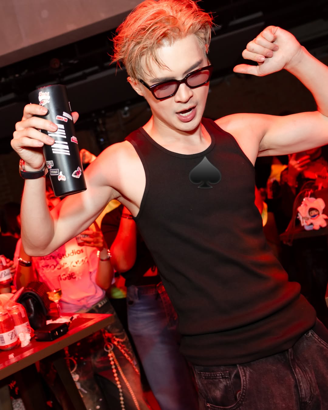บิลลี่ - ภัทรชนน อ่อนสอาด