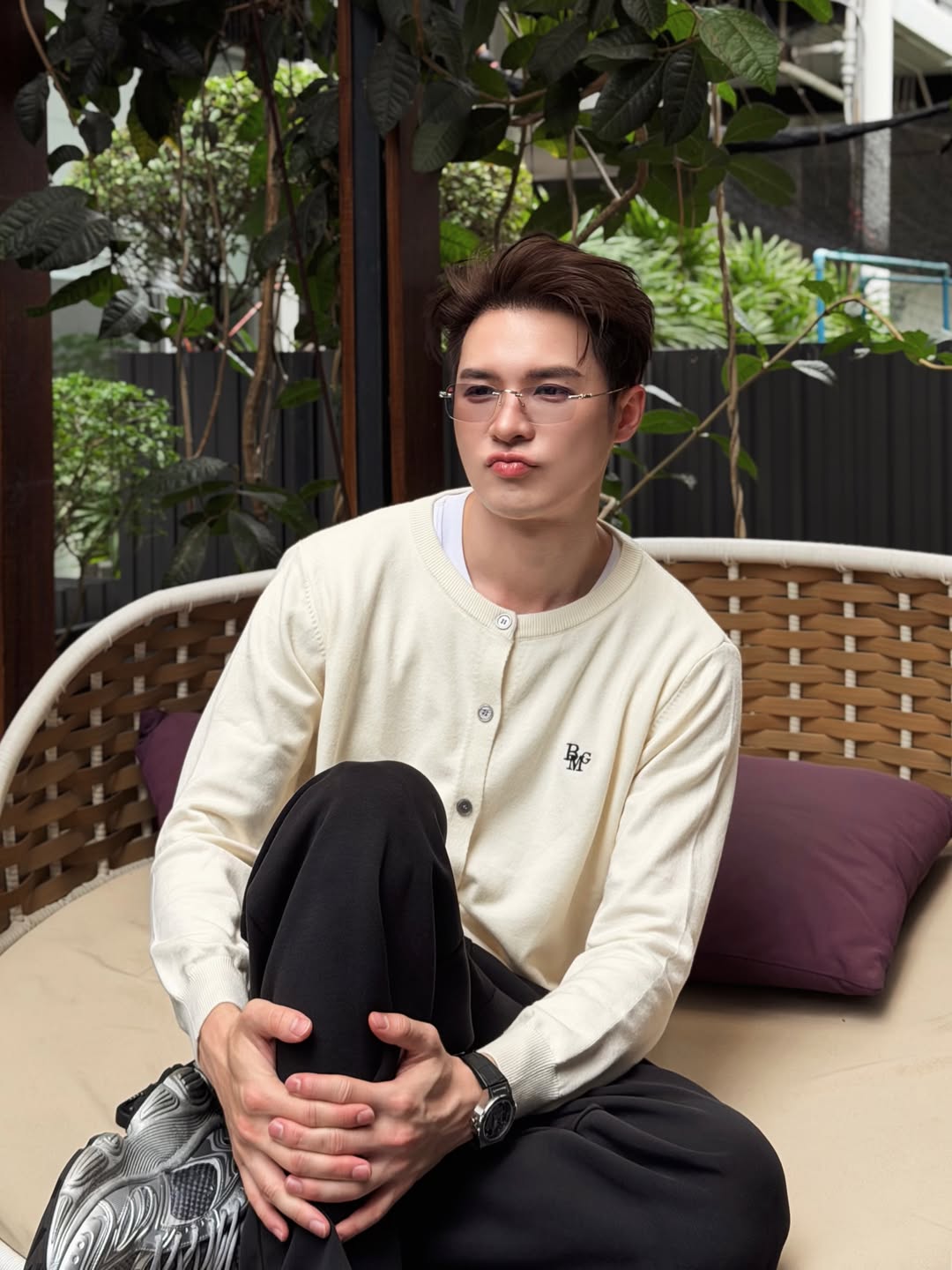 บิลลี่ - ภัทรชนน อ่อนสอาด