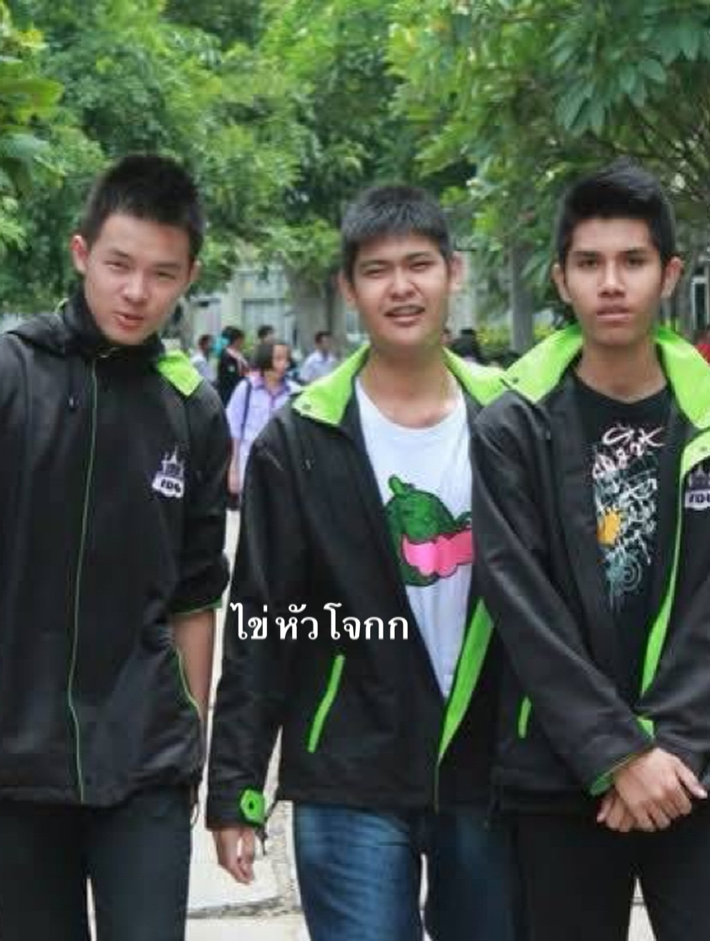 บิลลี่ - ภัทรชนน อ่อนสอาด