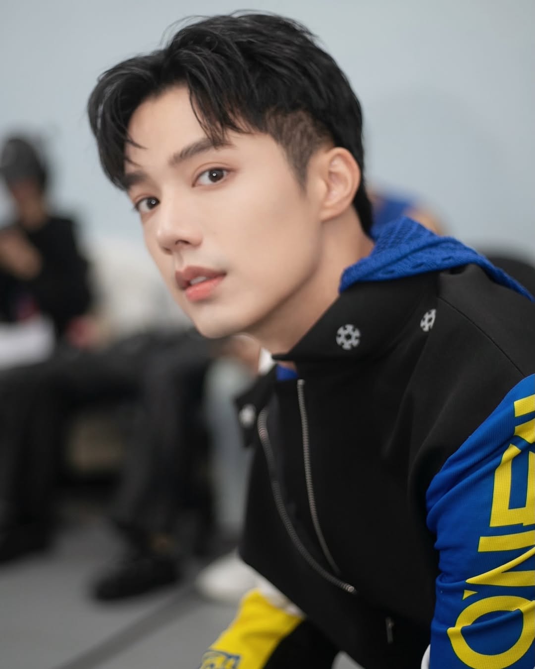 จ๊อบ - ธัชพล กู้วงศ์บัณฑิต