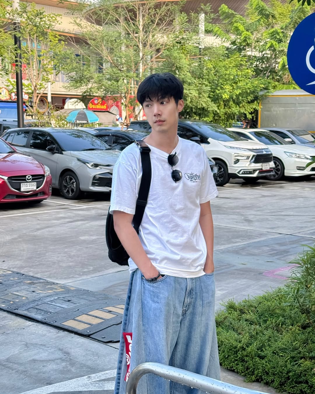 จ๊อบ - ธัชพล กู้วงศ์บัณฑิต