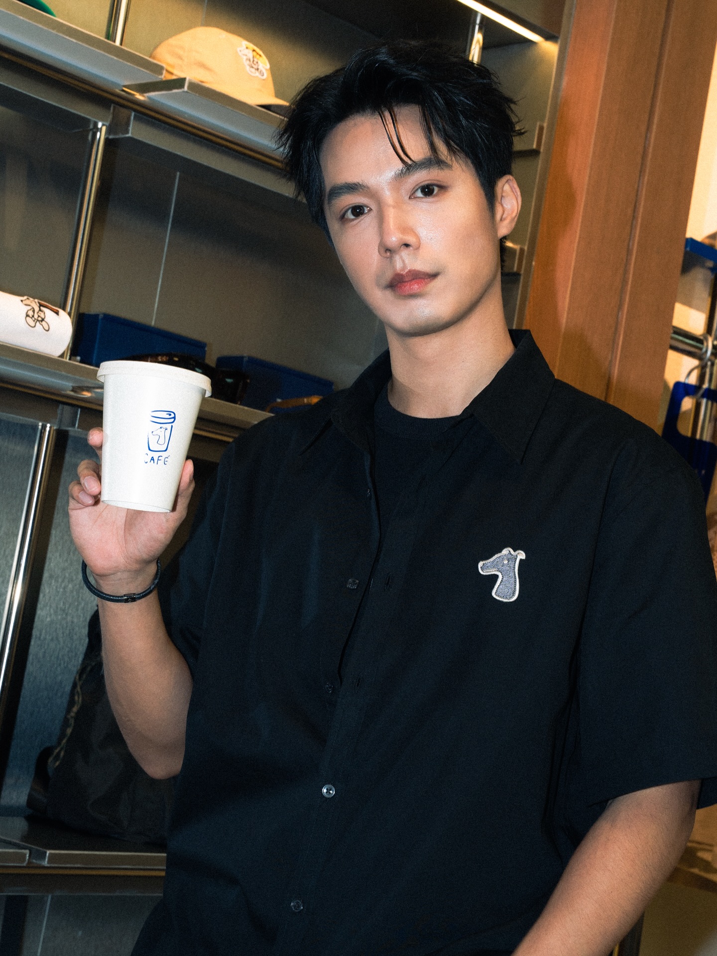 จ๊อบ - ธัชพล กู้วงศ์บัณฑิต