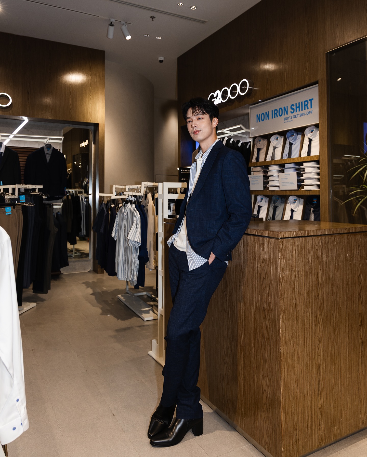 จ๊อบ - ธัชพล กู้วงศ์บัณฑิต