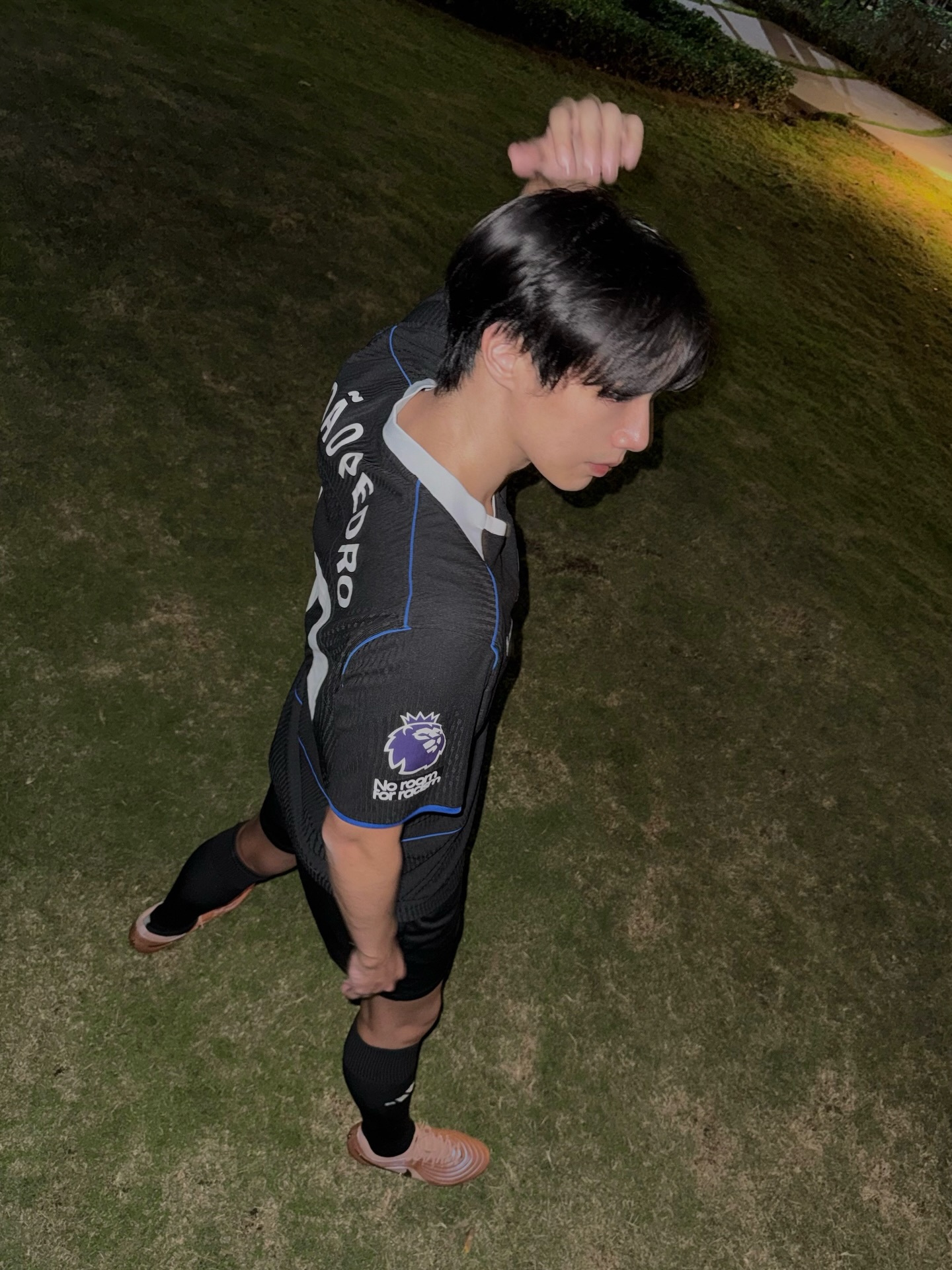 จ๊อบ - ธัชพล กู้วงศ์บัณฑิต