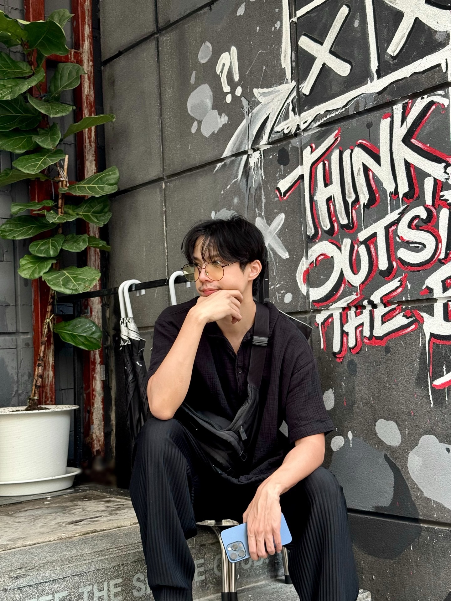 จ๊อบ - ธัชพล กู้วงศ์บัณฑิต