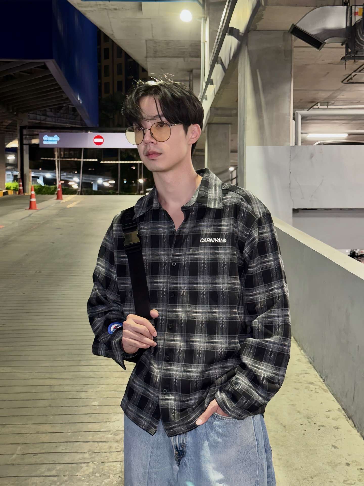 จ๊อบ - ธัชพล กู้วงศ์บัณฑิต