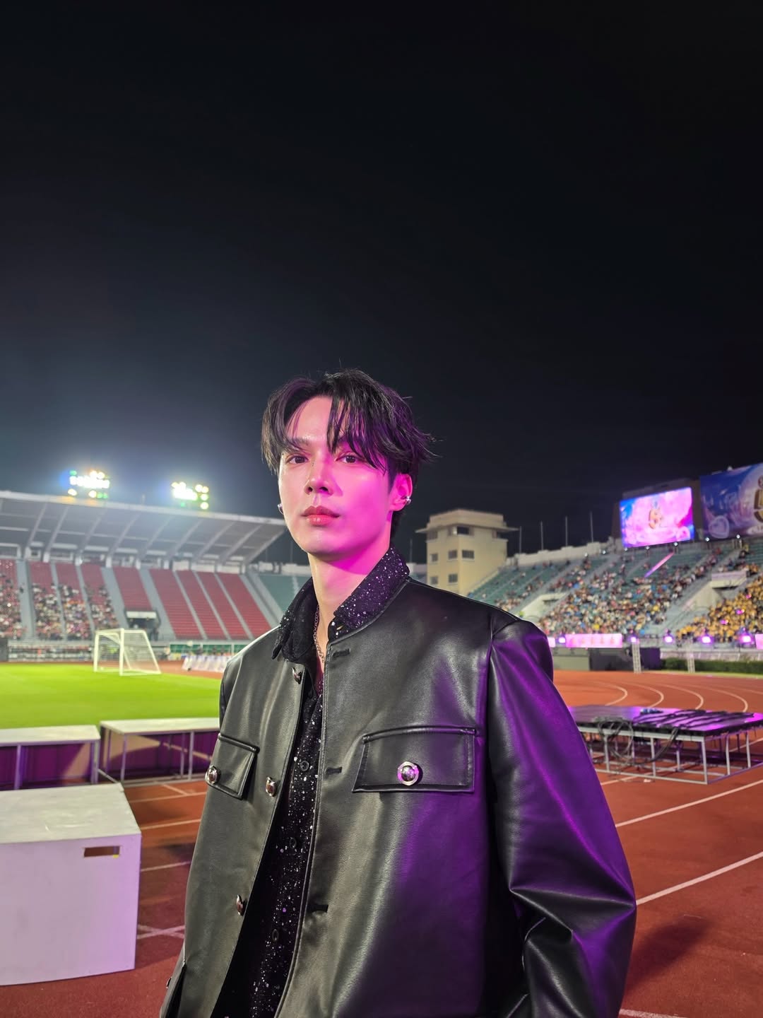 จ๊อบ - ธัชพล กู้วงศ์บัณฑิต