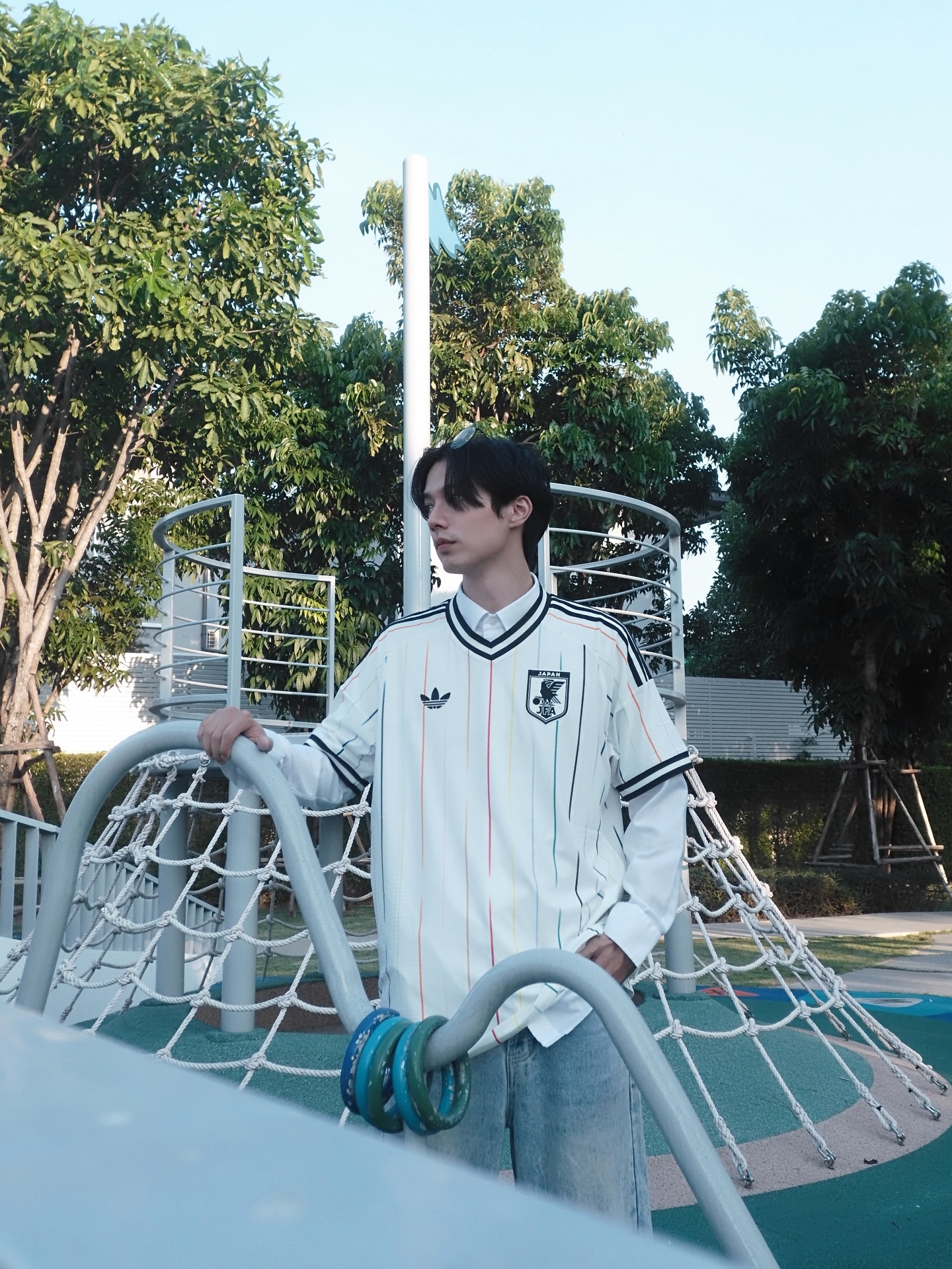 จ๊อบ - ธัชพล กู้วงศ์บัณฑิต