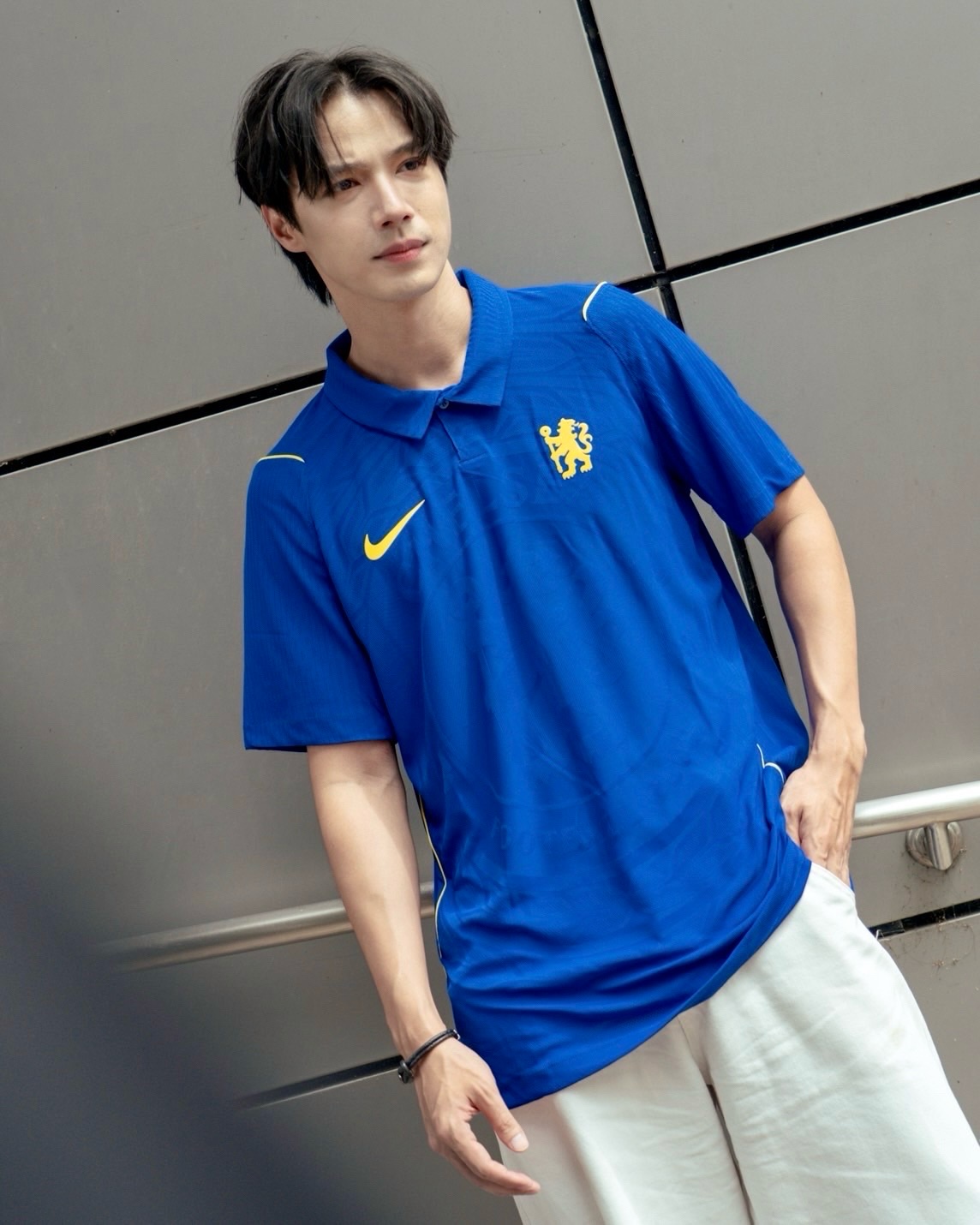จ๊อบ - ธัชพล กู้วงศ์บัณฑิต