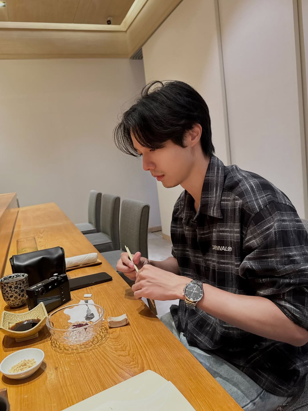จ๊อบ - ธัชพล กู้วงศ์บัณฑิต