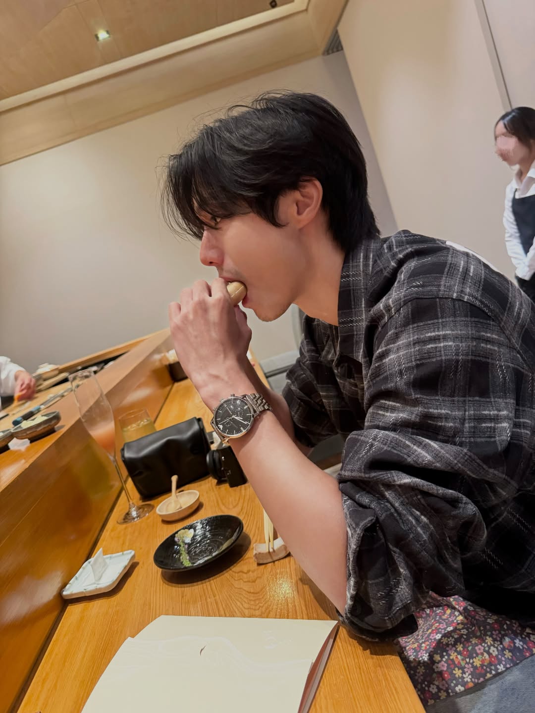 จ๊อบ - ธัชพล กู้วงศ์บัณฑิต