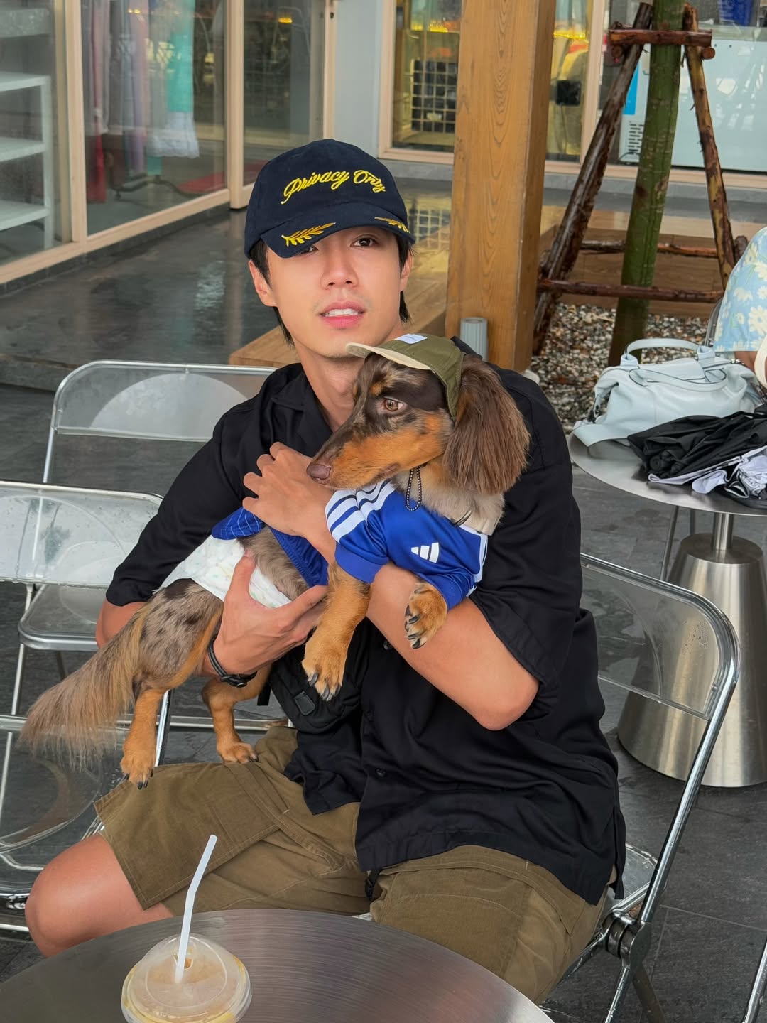 จ๊อบ - ธัชพล กู้วงศ์บัณฑิต