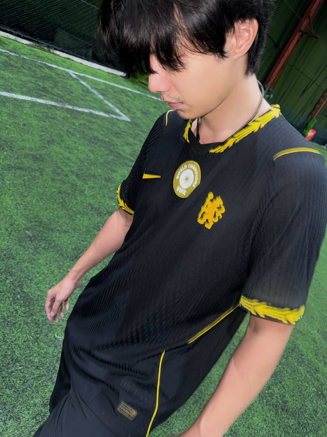 จ๊อบ - ธัชพล กู้วงศ์บัณฑิต