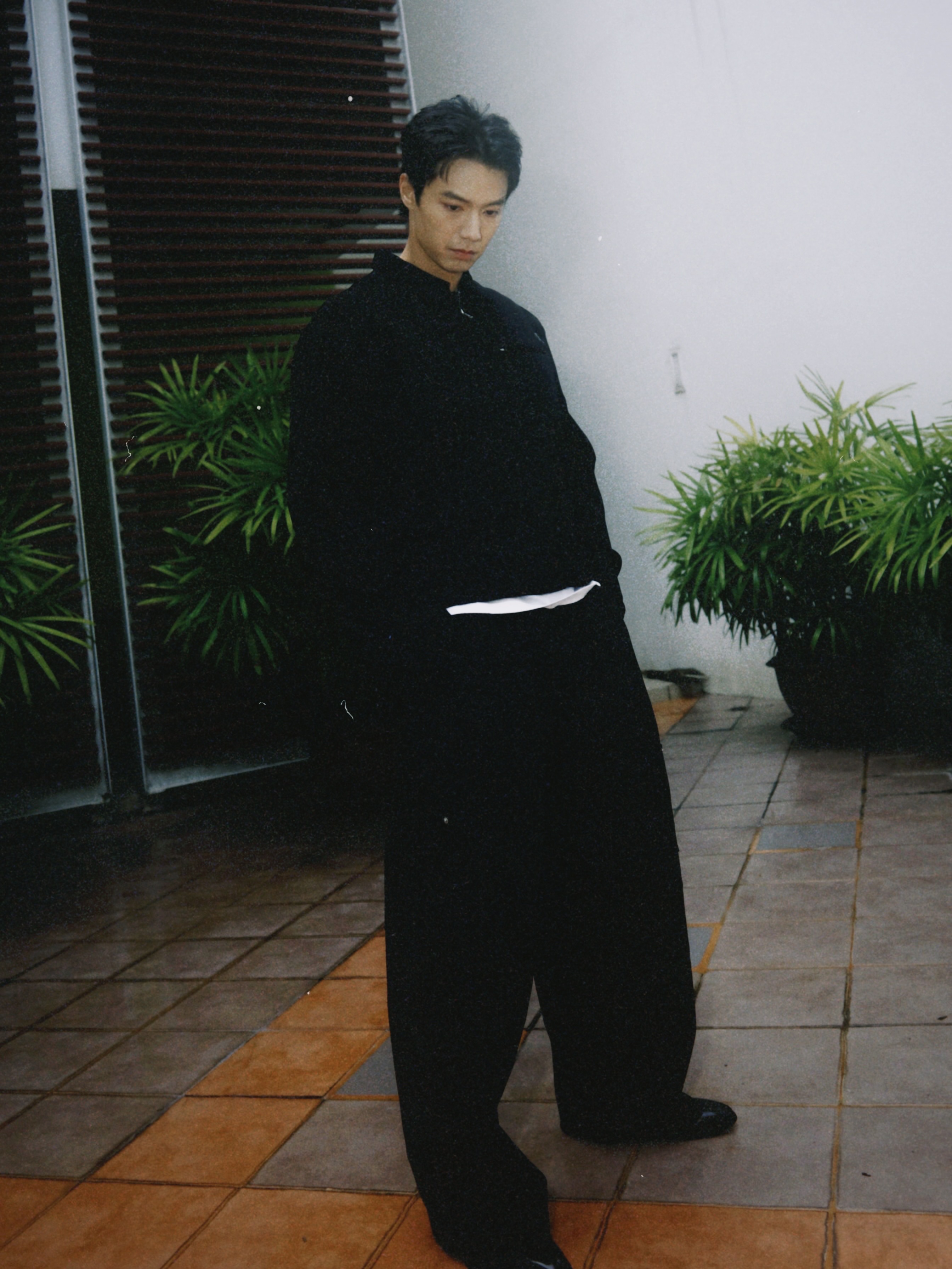 จ๊อบ - ธัชพล กู้วงศ์บัณฑิต