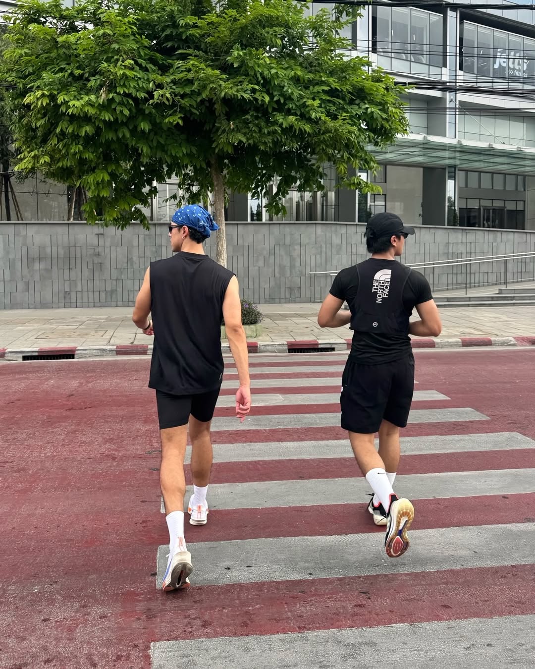 นาย - ณภัทร เสียงสมบุญ