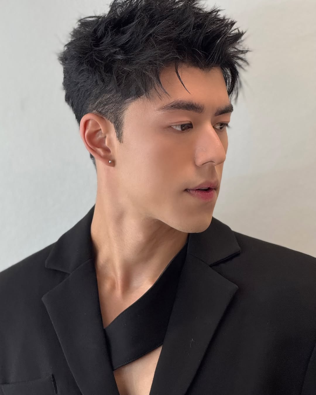 นาย - ณภัทร เสียงสมบุญ