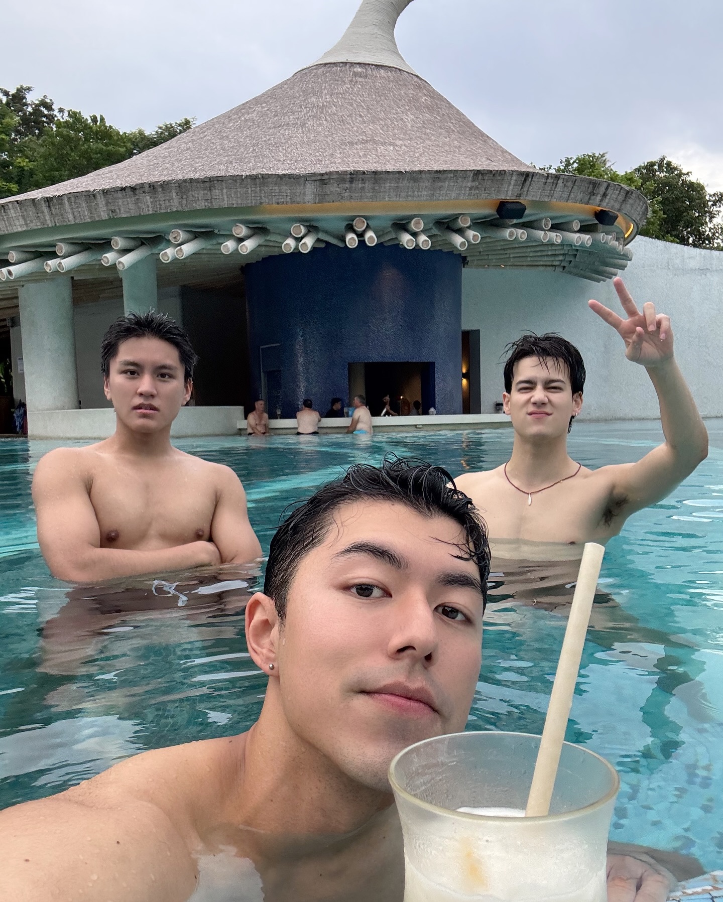 นาย - ณภัทร เสียงสมบุญ