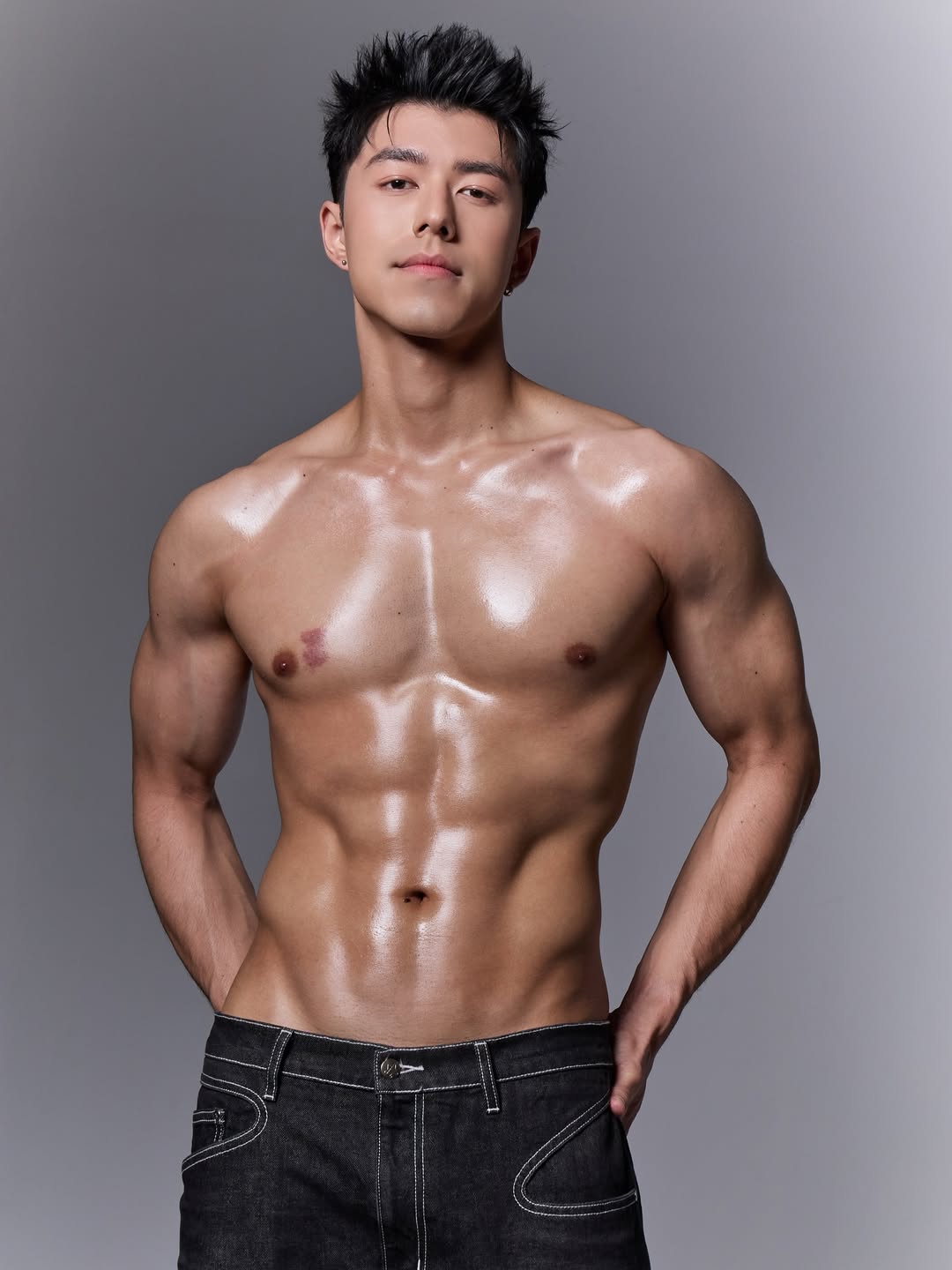 นาย - ณภัทร เสียงสมบุญ
