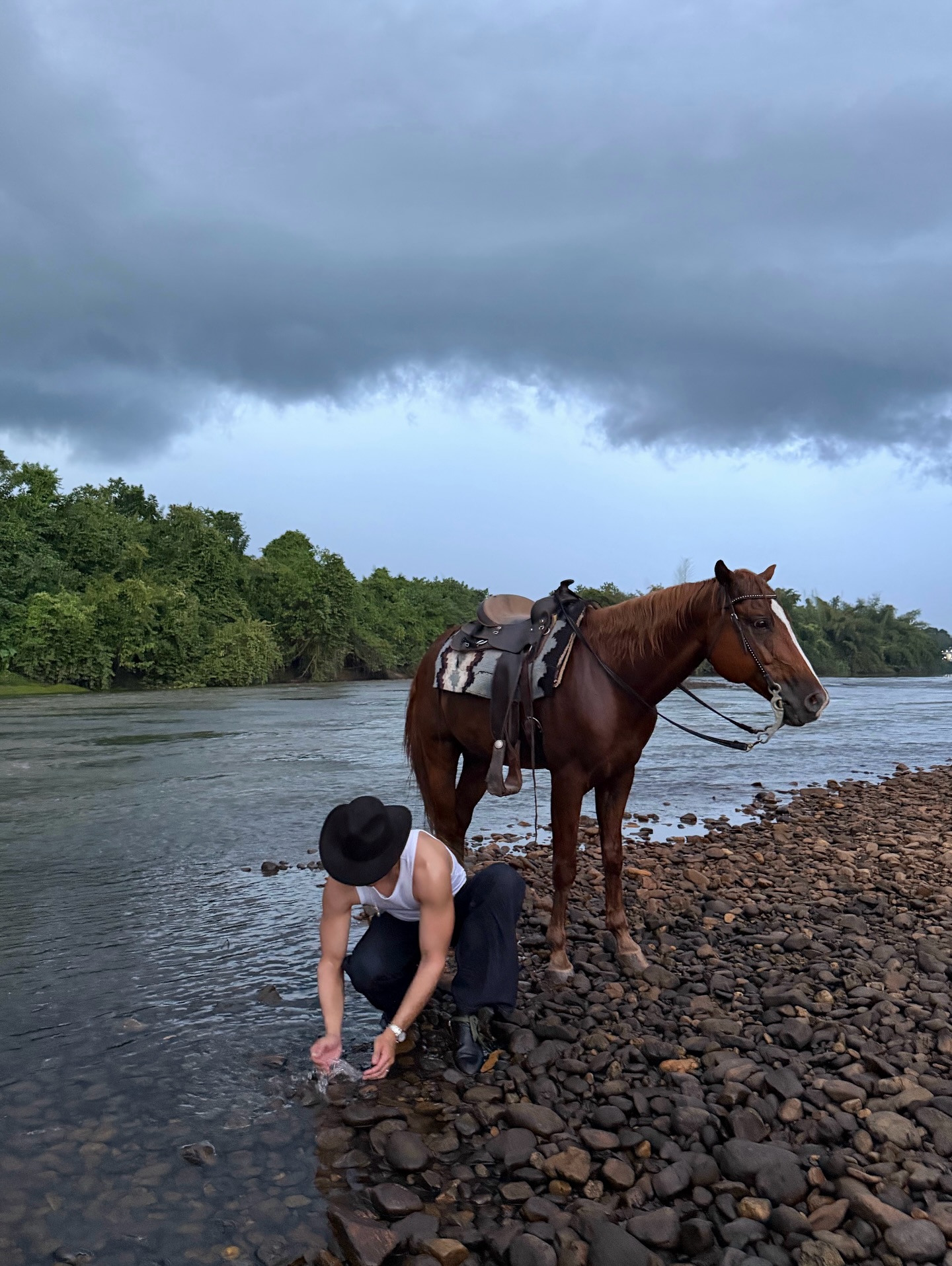 นาย - ณภัทร เสียงสมบุญ