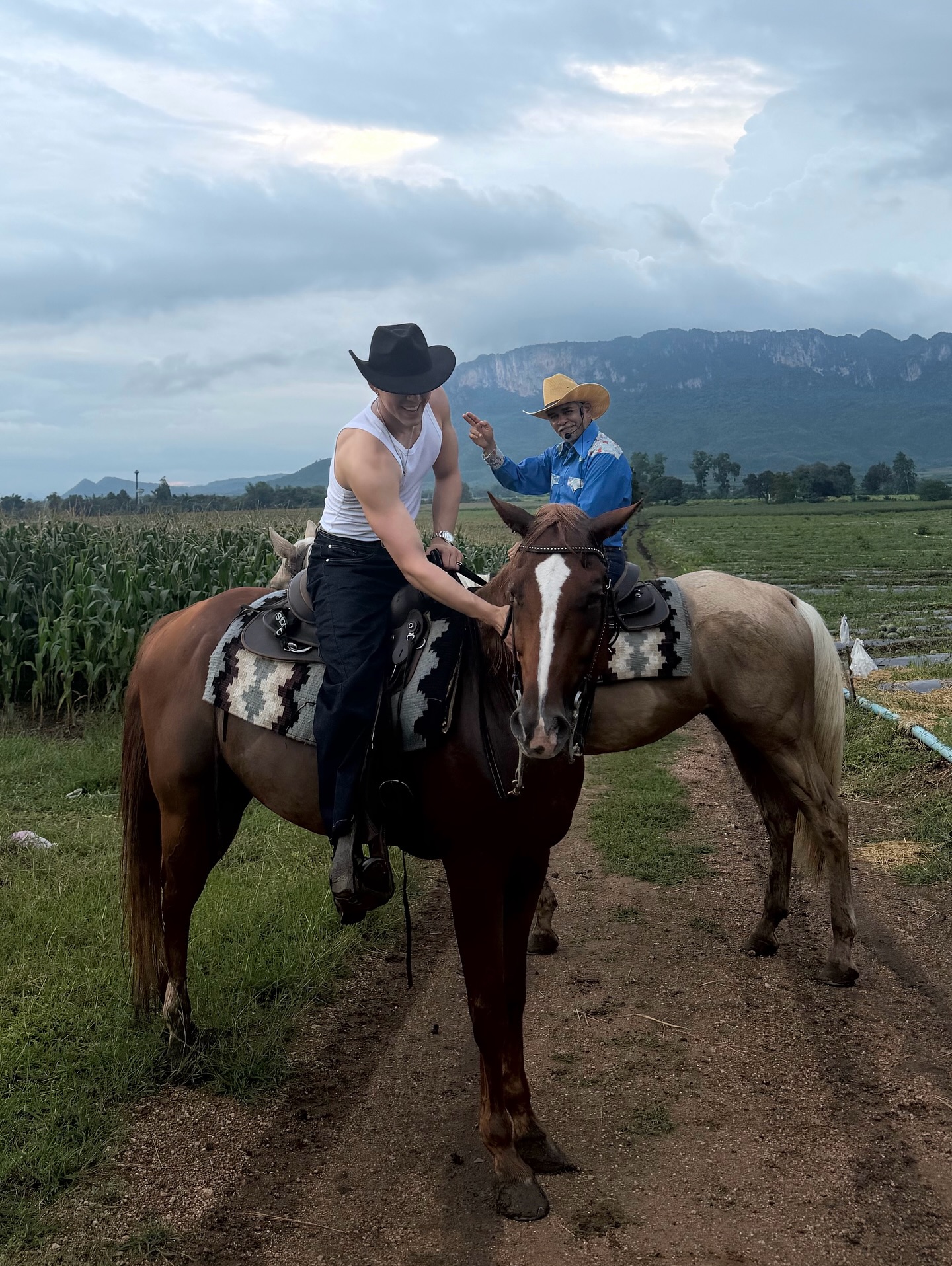 นาย - ณภัทร เสียงสมบุญ