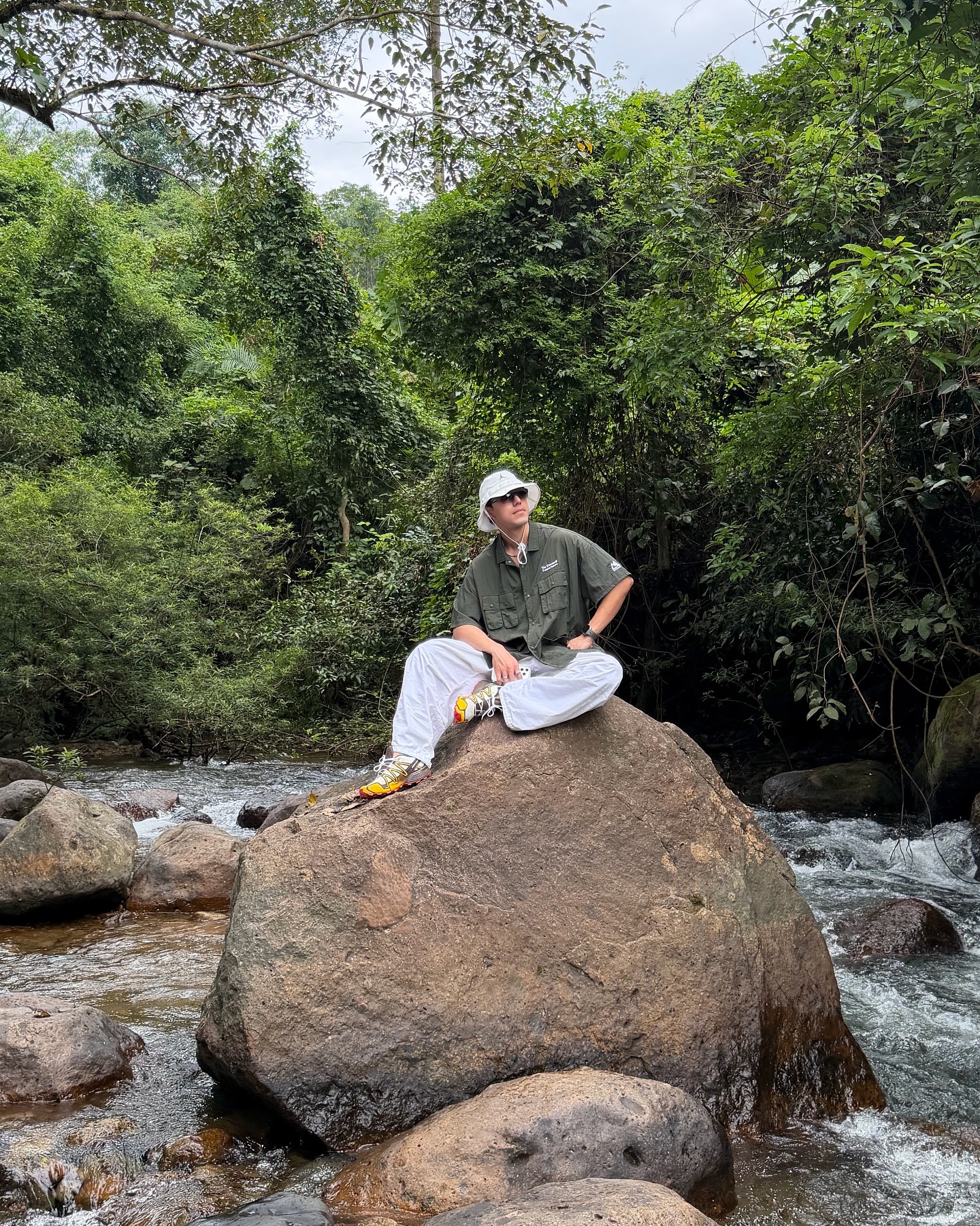 นาย - ณภัทร เสียงสมบุญ