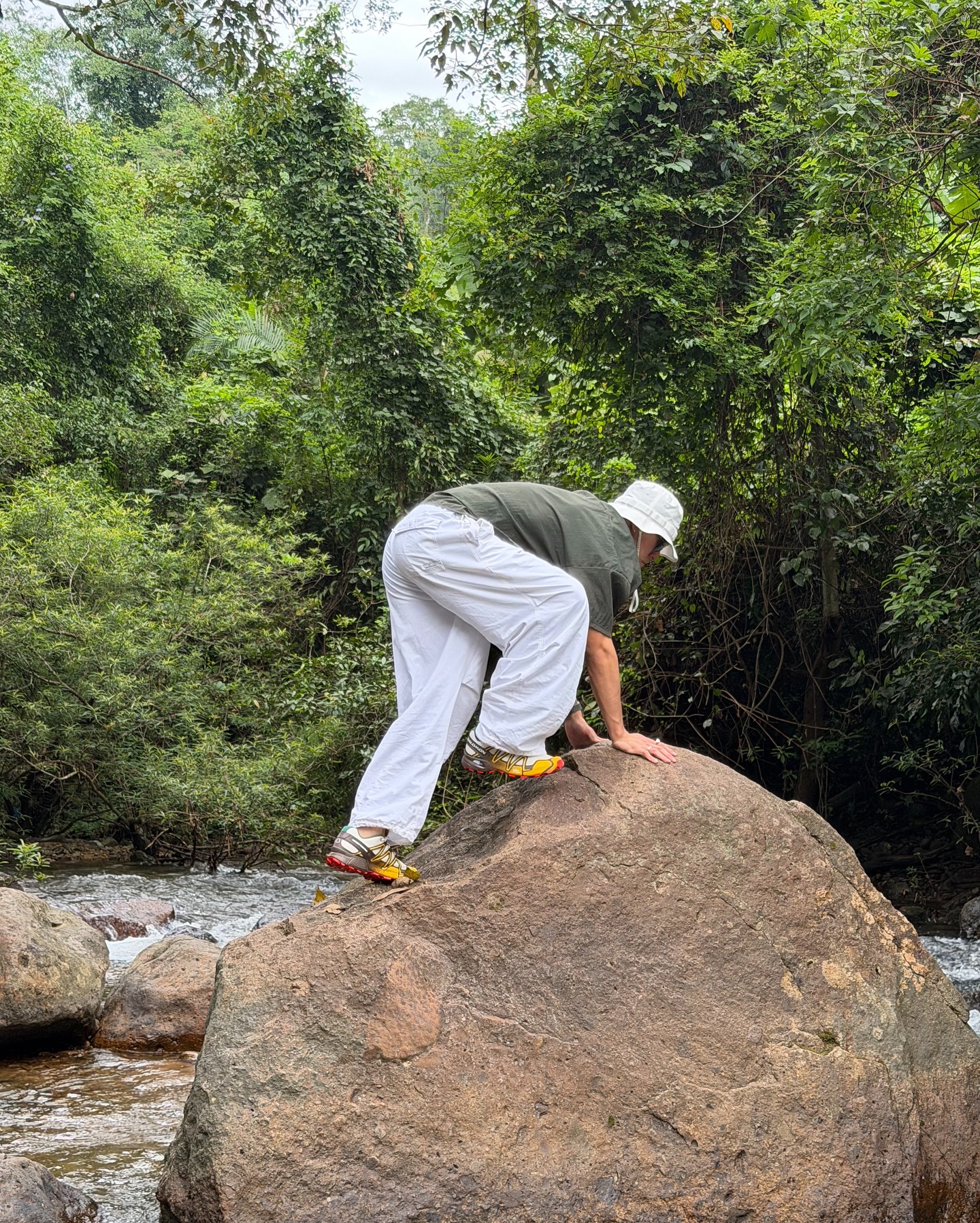 นาย - ณภัทร เสียงสมบุญ