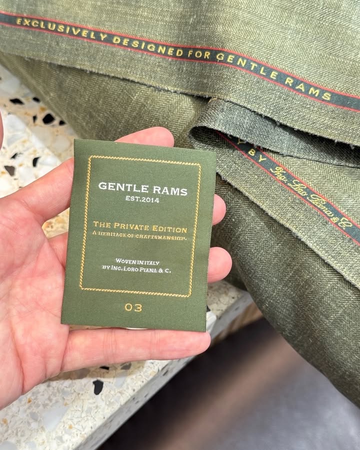 นาย - ณภัทร เสียงสมบุญ