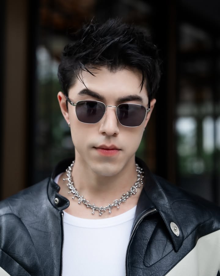 นาย - ณภัทร เสียงสมบุญ