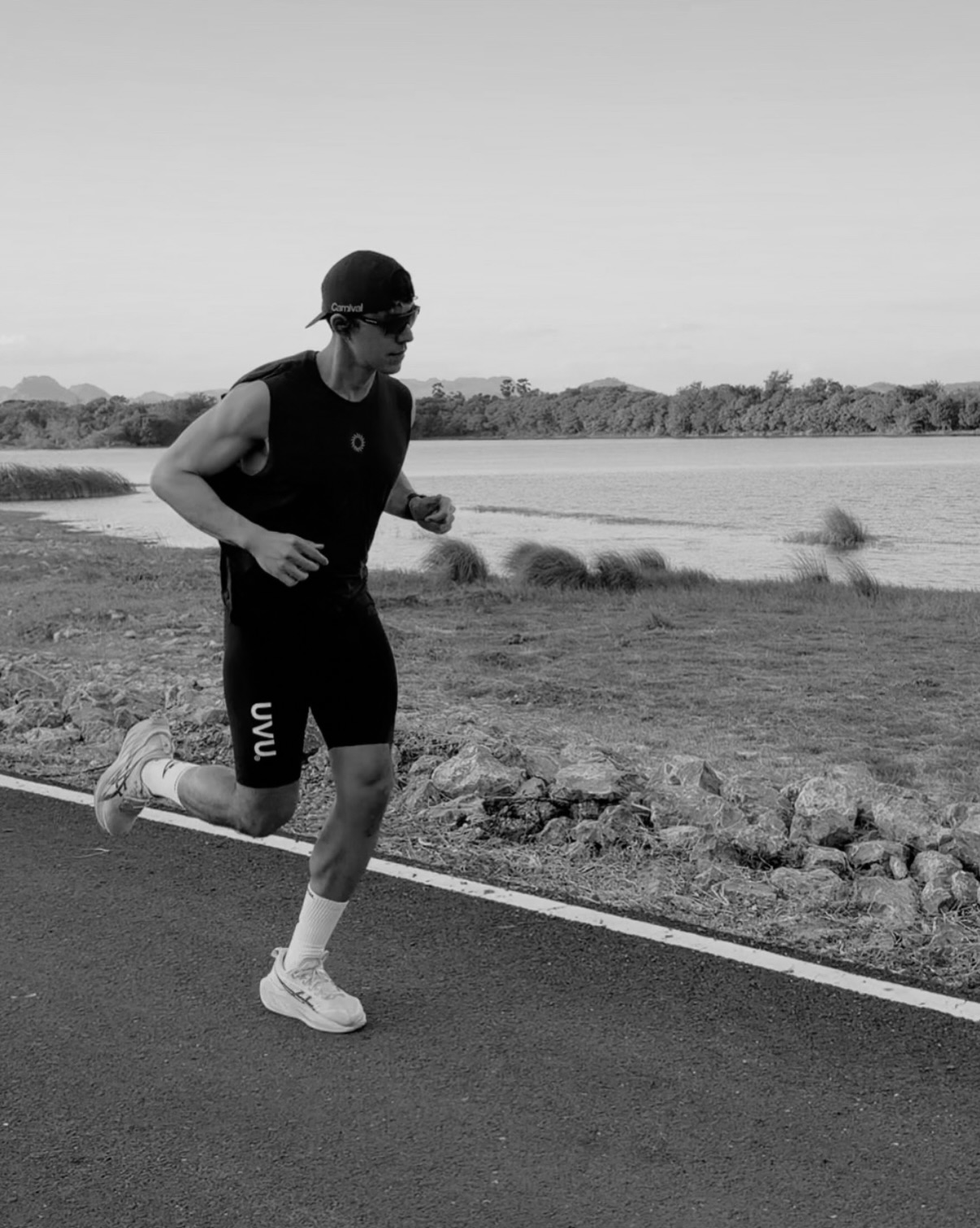 นาย - ณภัทร เสียงสมบุญ