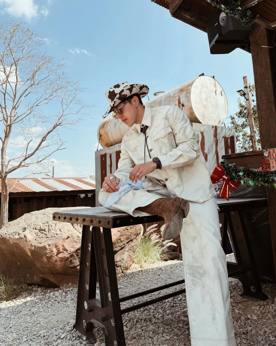 นาย - ณภัทร เสียงสมบุญ