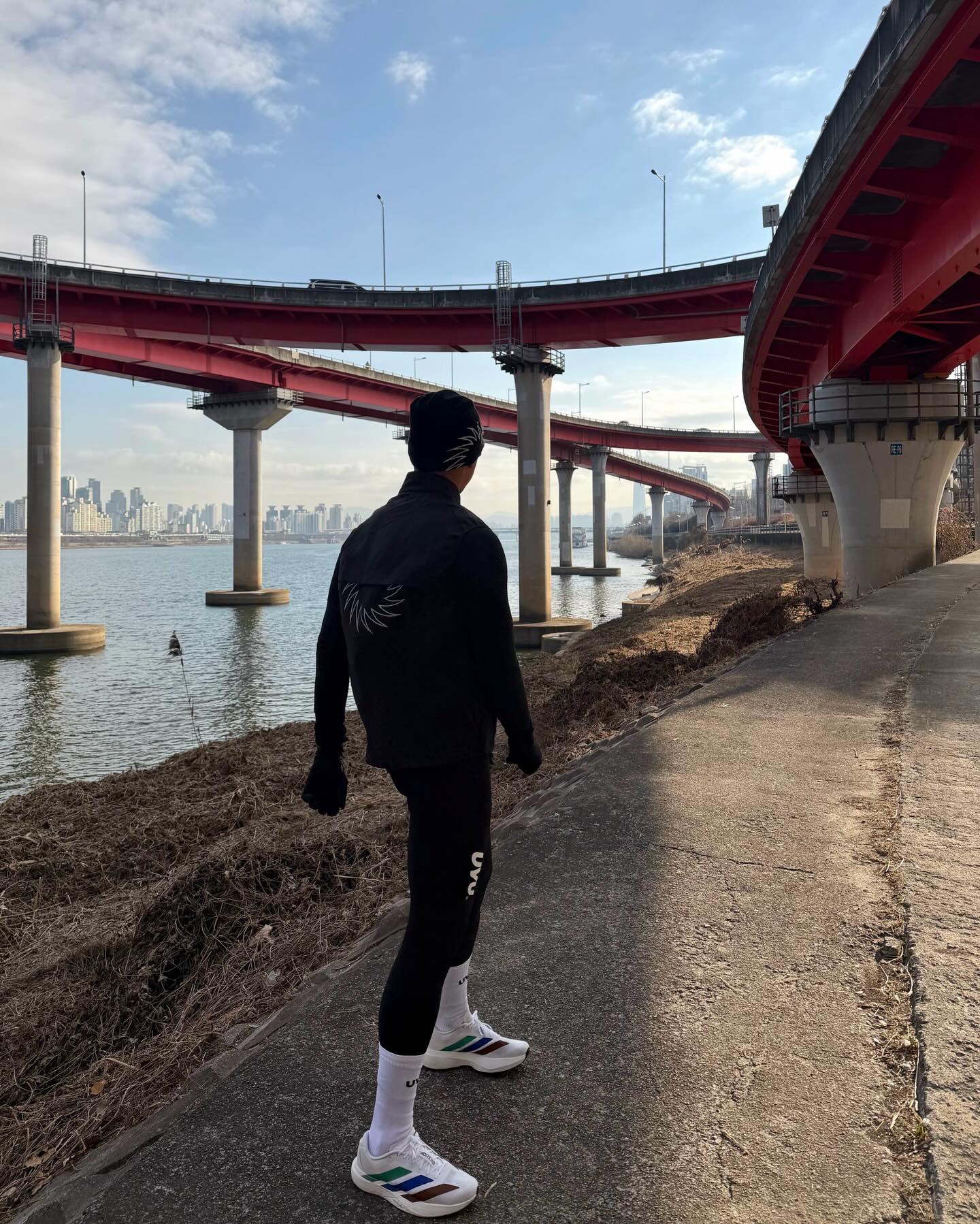 นาย - ณภัทร เสียงสมบุญ