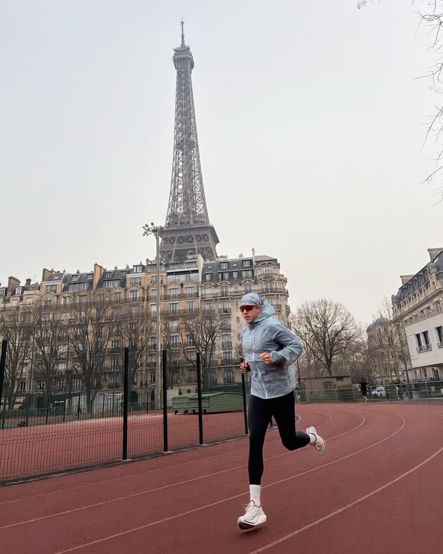 นาย - ณภัทร เสียงสมบุญ
