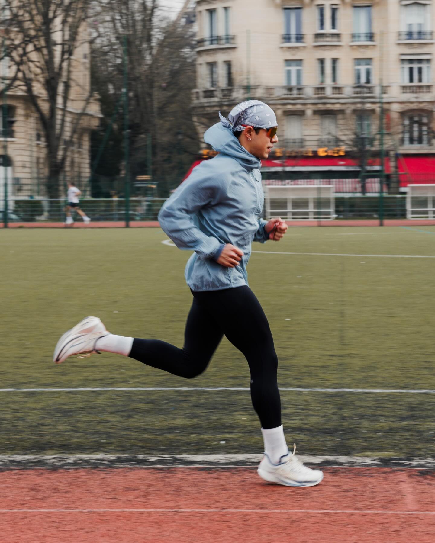 นาย - ณภัทร เสียงสมบุญ