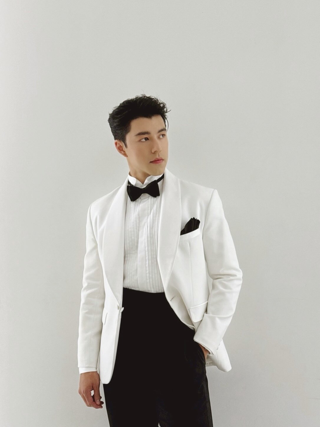 นาย - ณภัทร เสียงสมบุญ