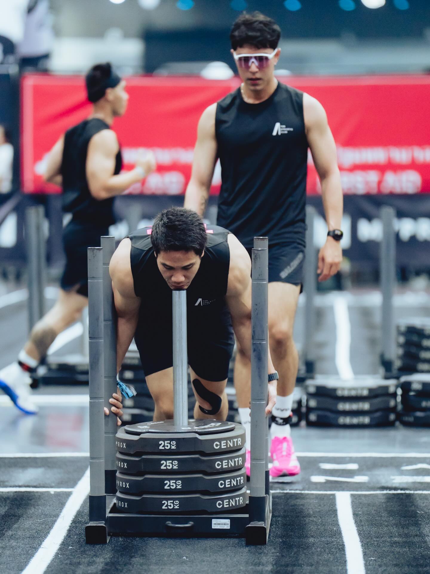 นาย - ณภัทร เสียงสมบุญ