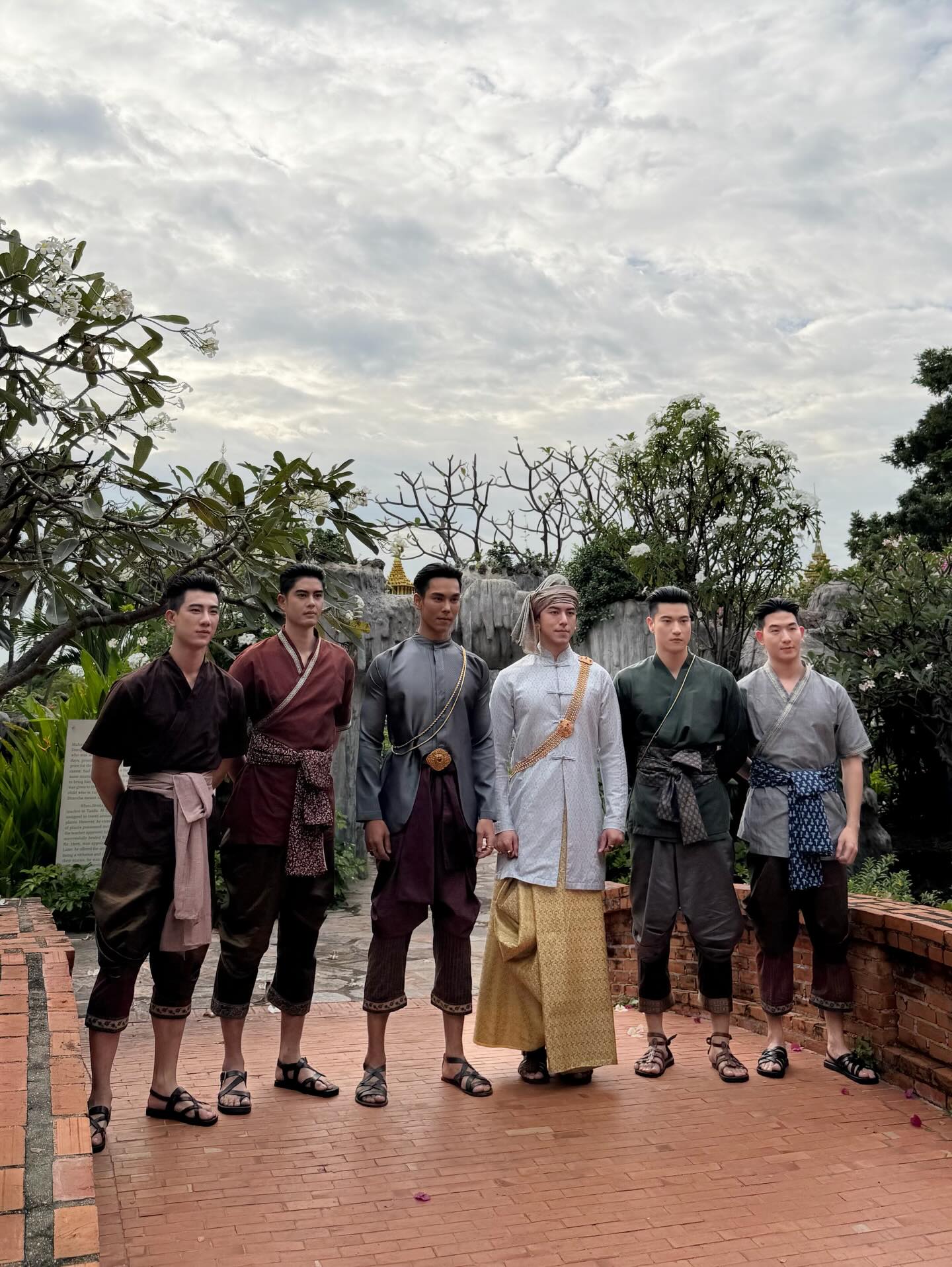 นาย - ณภัทร เสียงสมบุญ