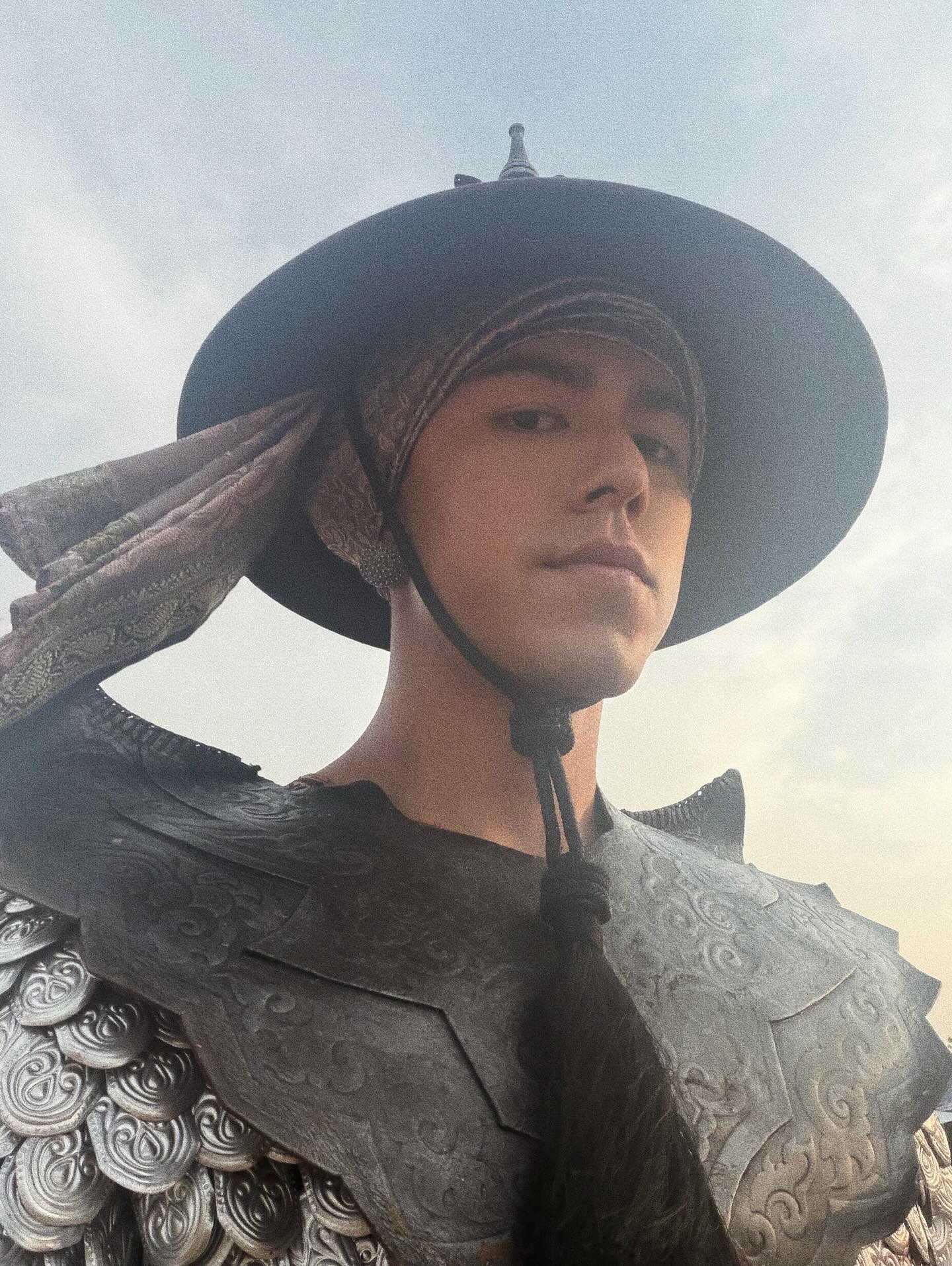 นาย - ณภัทร เสียงสมบุญ