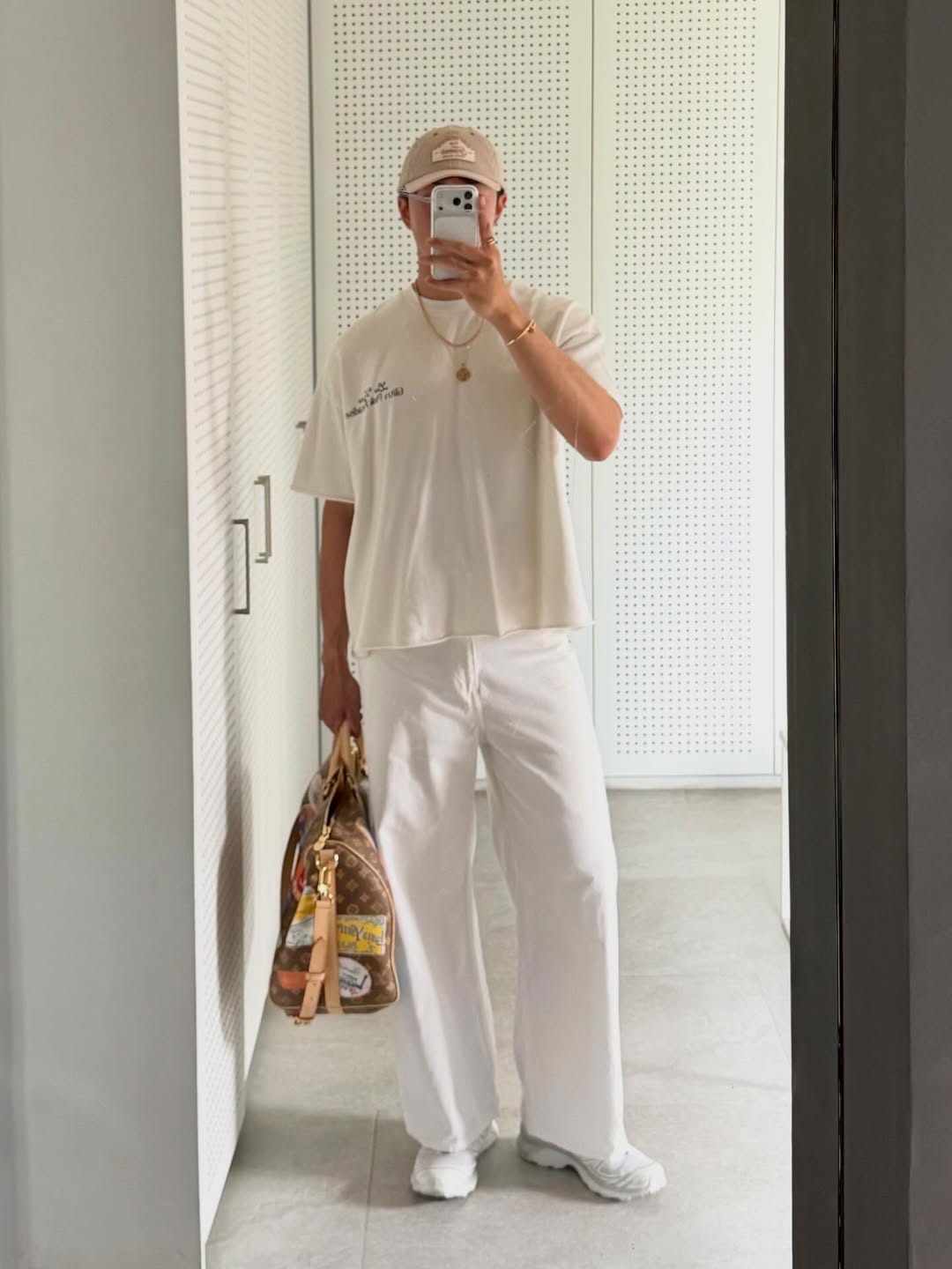 นาย - ณภัทร เสียงสมบุญ